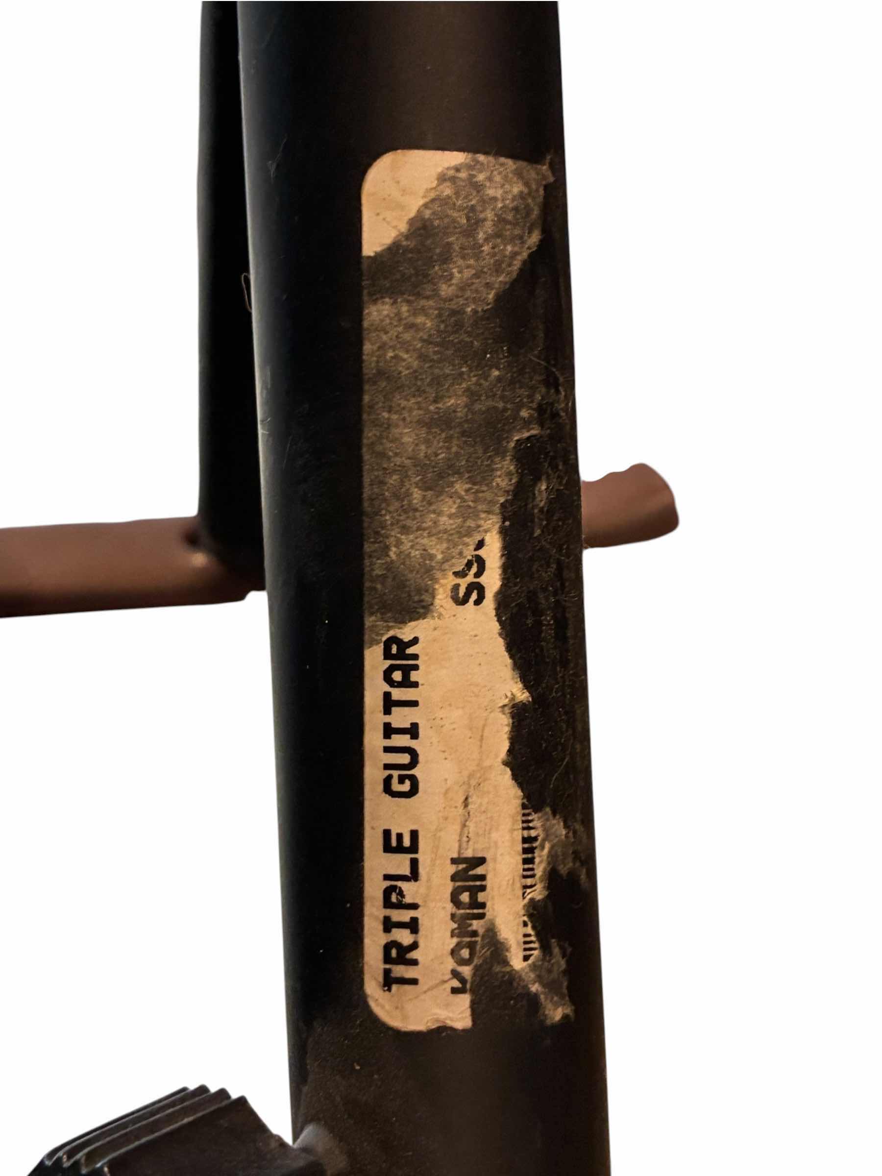 Photo 1 of KAMAN TRIPLE GUITAR STAND