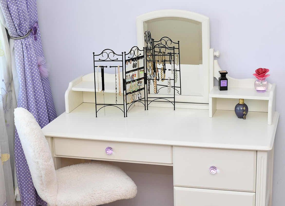 Photo 1 of CASE OF 12 ARAD 3-PANEL FOLDING SCREEN JEWELRY HANGER, EARRINGS, BRACELETS, NECKLACES ORGANIZER, BLACK