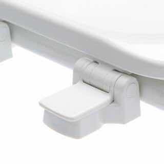 Photo 1 of BEMIS RICHFIELD 16.5” ROUND ENAMELED WOOD TOILET SEAT, WHITE 7M521EC 000