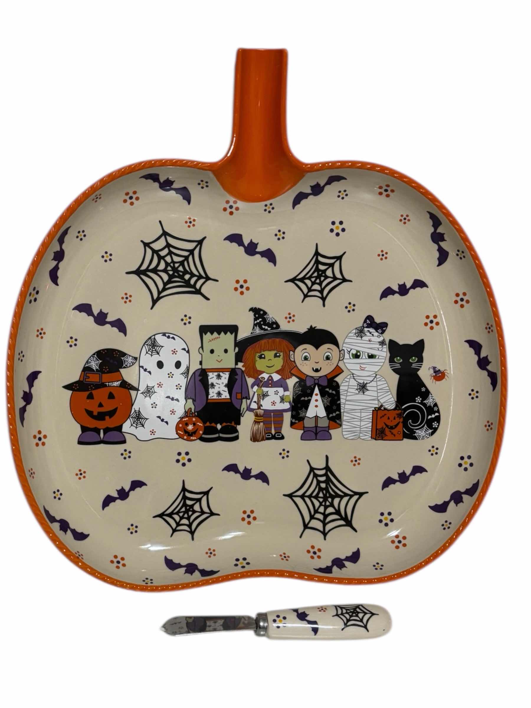 Photo 1 of TEMP-TATIONS OVENWARE SPECIAL EDITION 14” CERAMIC HALLOWEEN SERVING DISH W SPREADER