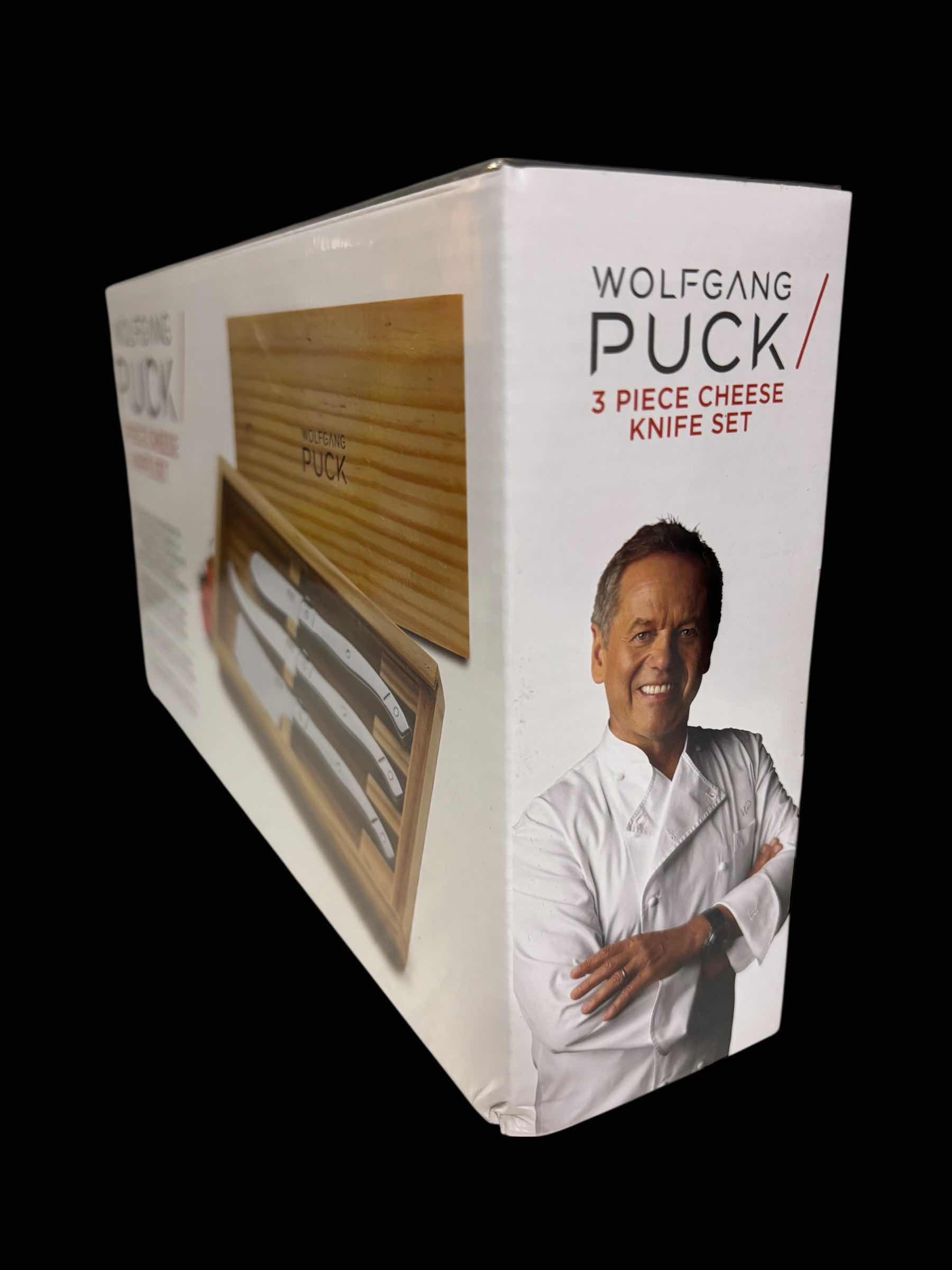 Photo 1 of WOLFGANG PUCK 3 PC CHEESE KNIFE SET