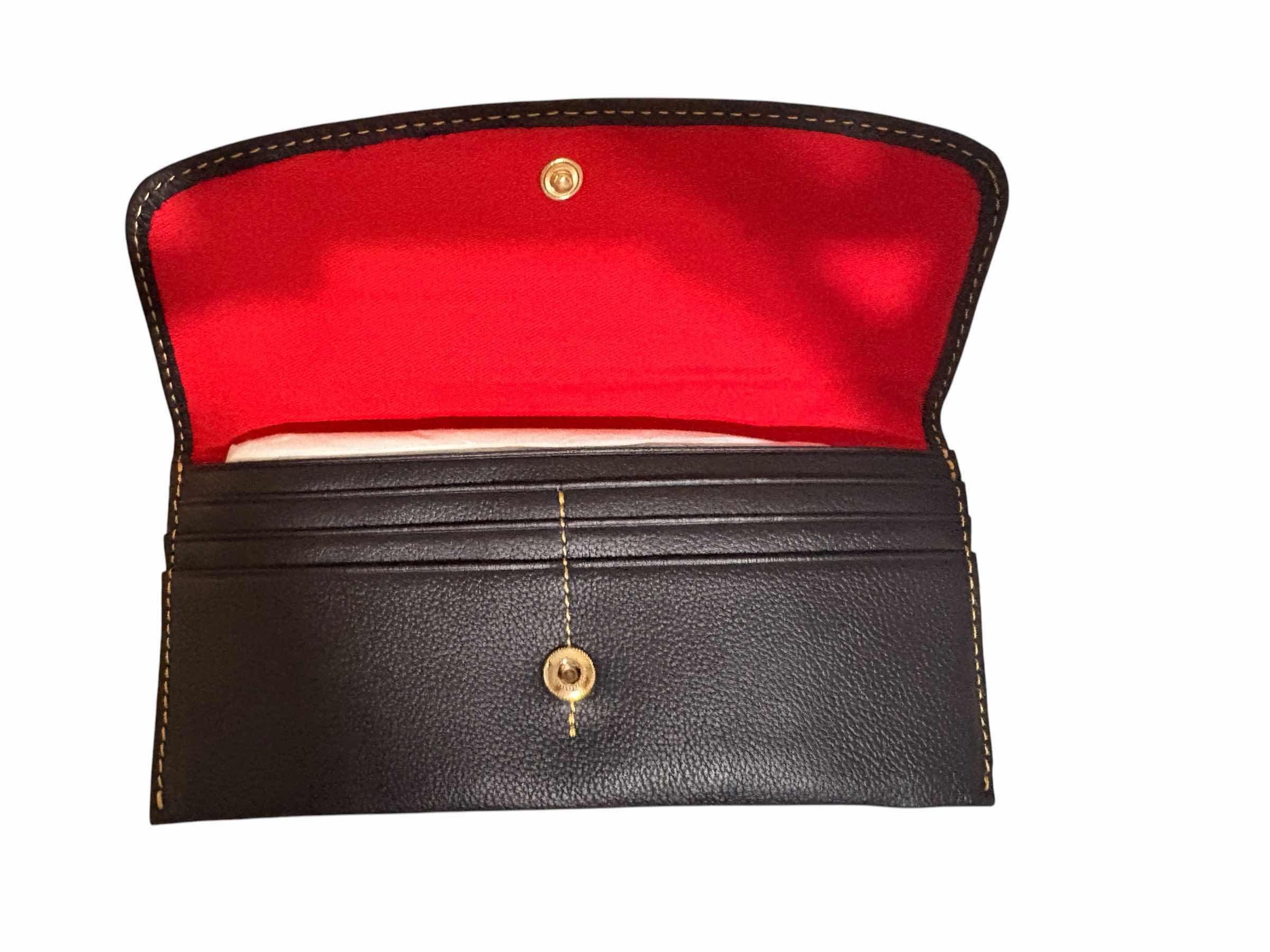 Photo 1 of DOONEY & BOURKE LEATHER WOMENS BI-FOLD RETAIL $165 L8”