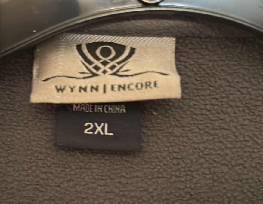 Photo 1 of WYNN ENCORE BLACK JACKET MENS SIZE 2XL $90