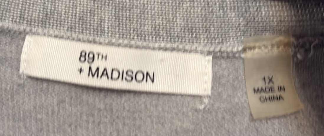 Photo 1 of 89TH MADISON AND AB STUDIO SWEATERS WOMENS SIZE 1X,XL (2)