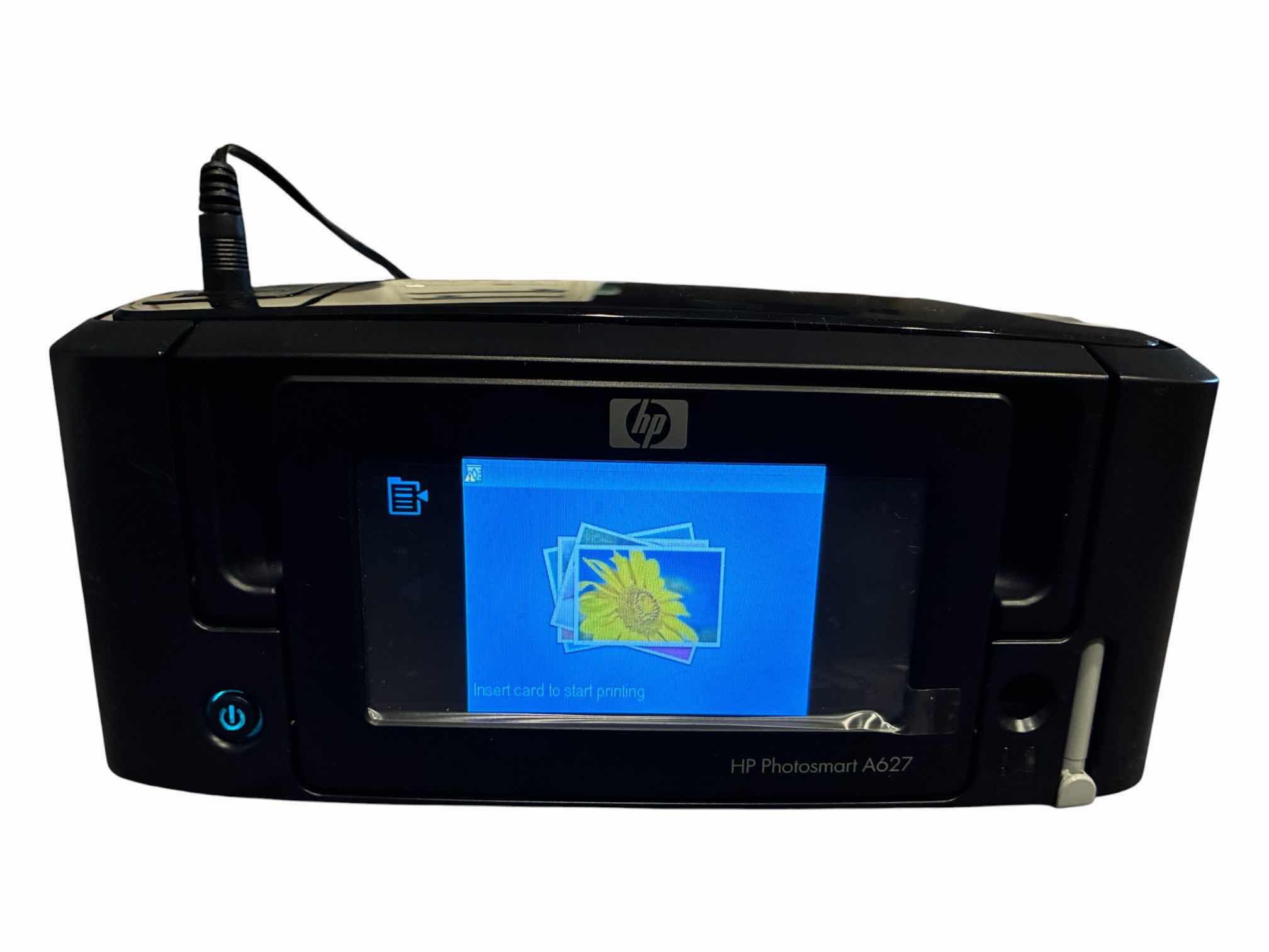 Photo 1 of HP PHOTO SMART MINI PRINTER W TRAVEL BAG A267