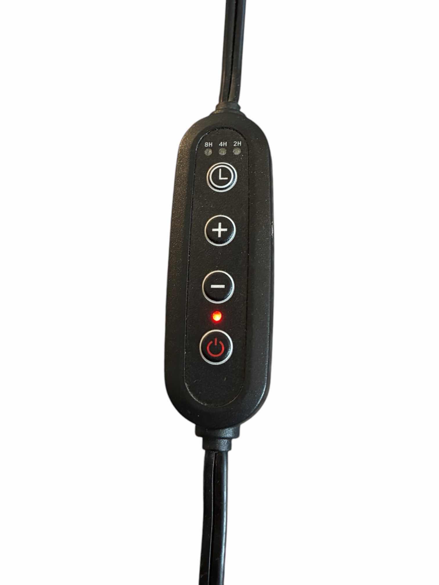 Photo 1 of CANDLE HOLDER LAMP 6.5” X 4.5” H11“