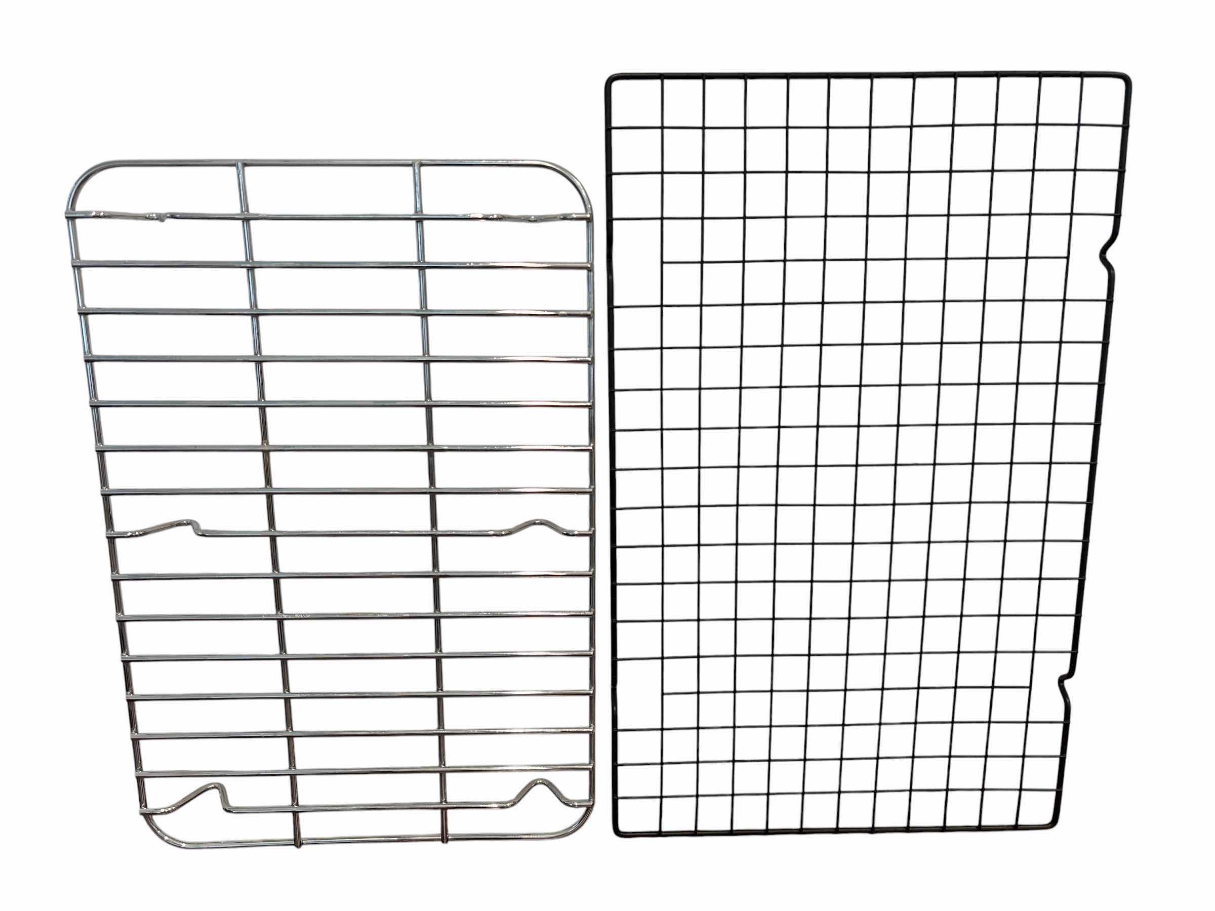 Photo 1 of BAKEWARE (6 PCS)