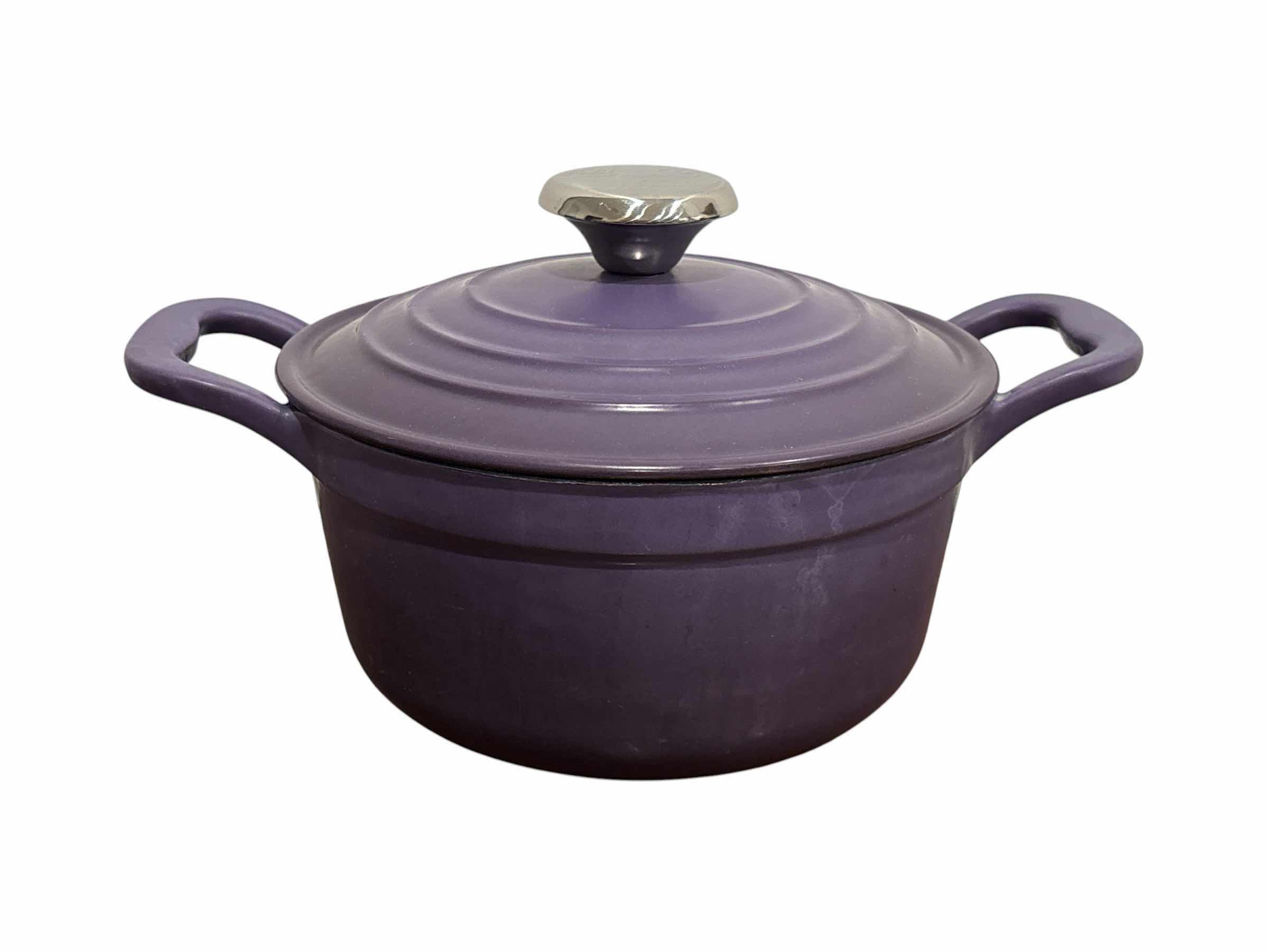 Photo 1 of COOKS COMPANION 2 QT ENAMELED CAST-IRON POT W LID, PURPLE