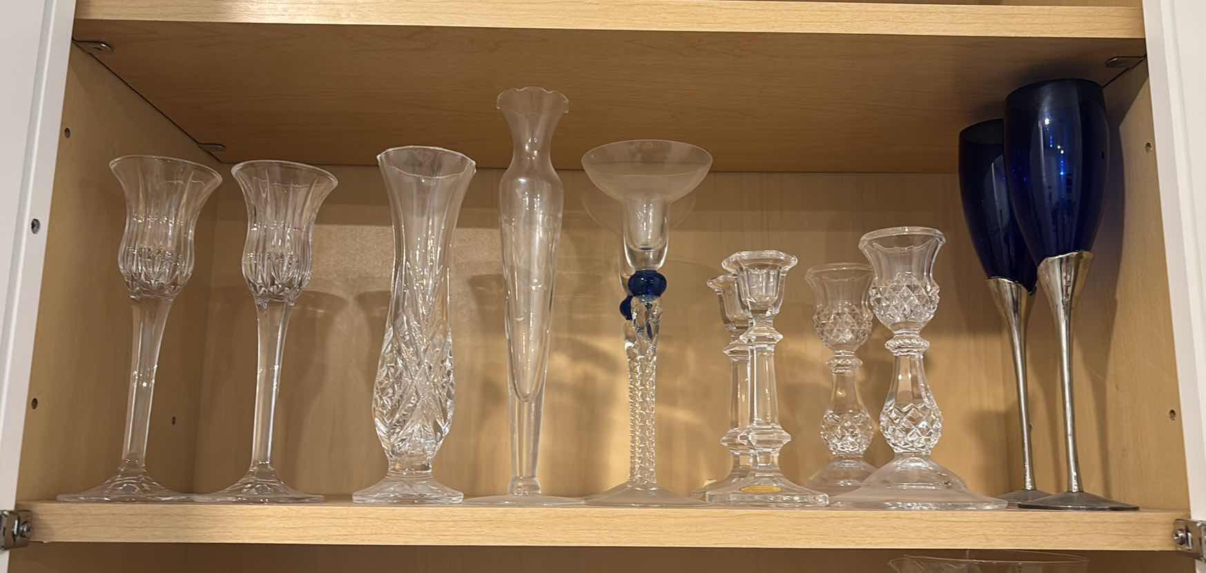 Photo 1 of CONTENTS OF CABINET