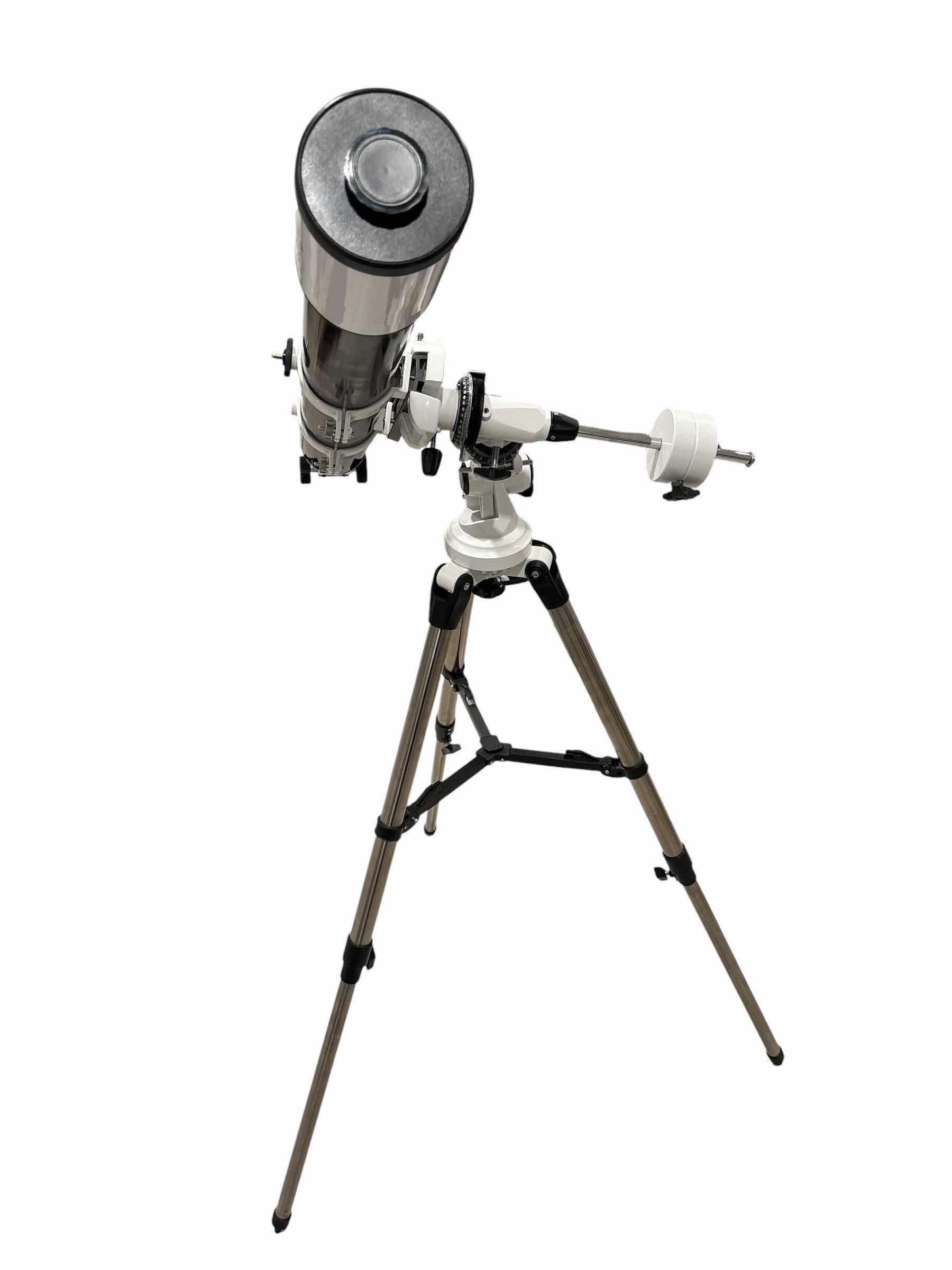 Photo 1 of NEW GSKYER ASTRONOMY TELESCOPE, GERMAN TECHNOLOGY REFRACTOR TELESCOPE (EQ901000)