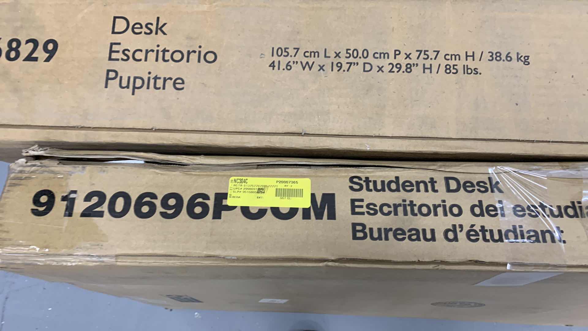 Photo 1 of STUDENT DESK MODEL 812069PCOM