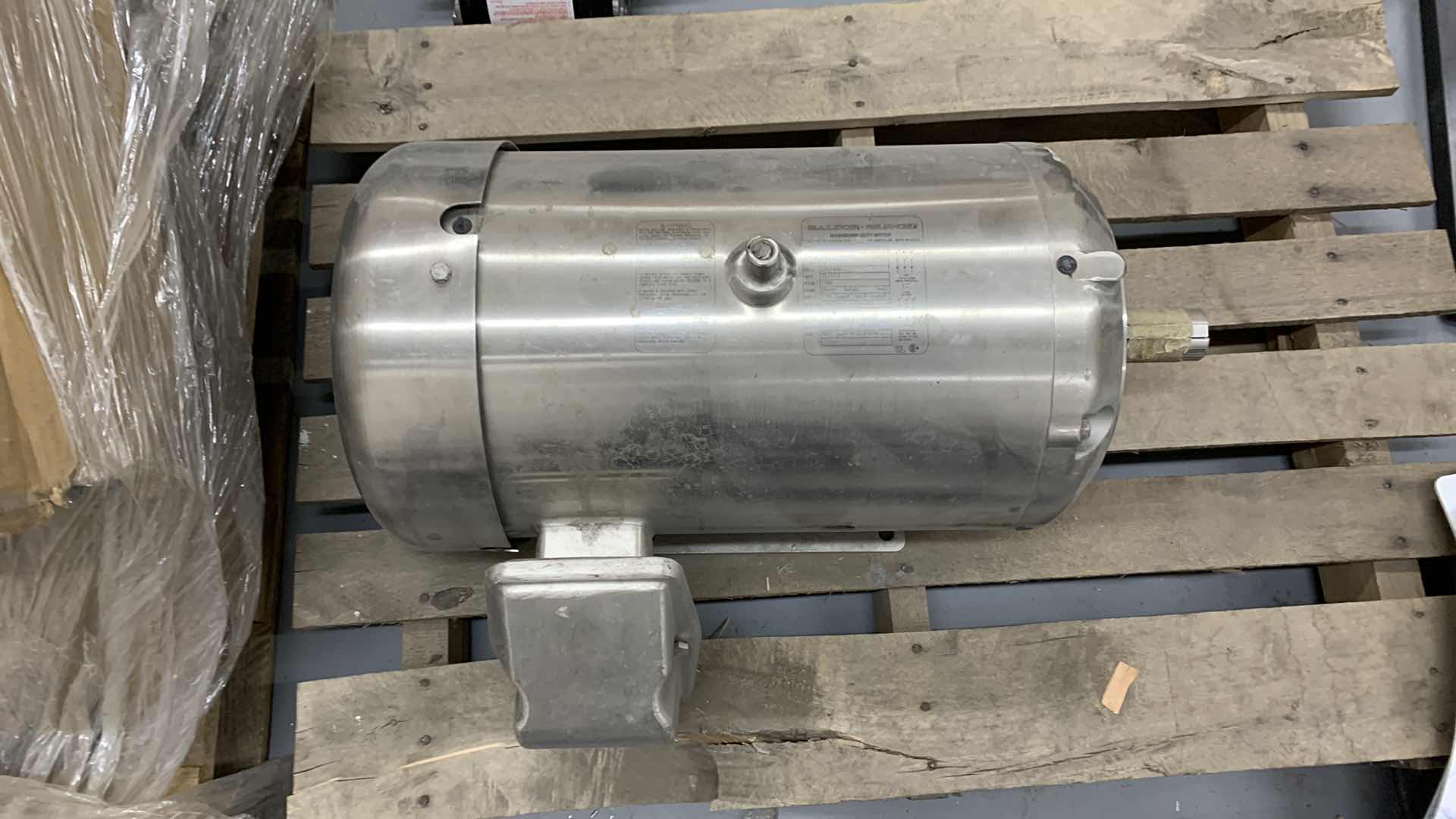 Photo 1 of BALDOR RELIANCE STAINLESS STEEL WASH DOWN DUTY MOTOR CESSWDM23933T 