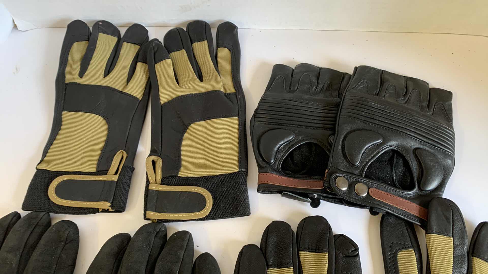 Photo 1 of 4 SETS OF GLOVES