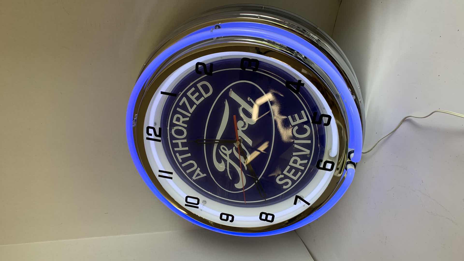 Photo 1 of AUTHORIZED FORD SERVICE NEON LIGHT 17”