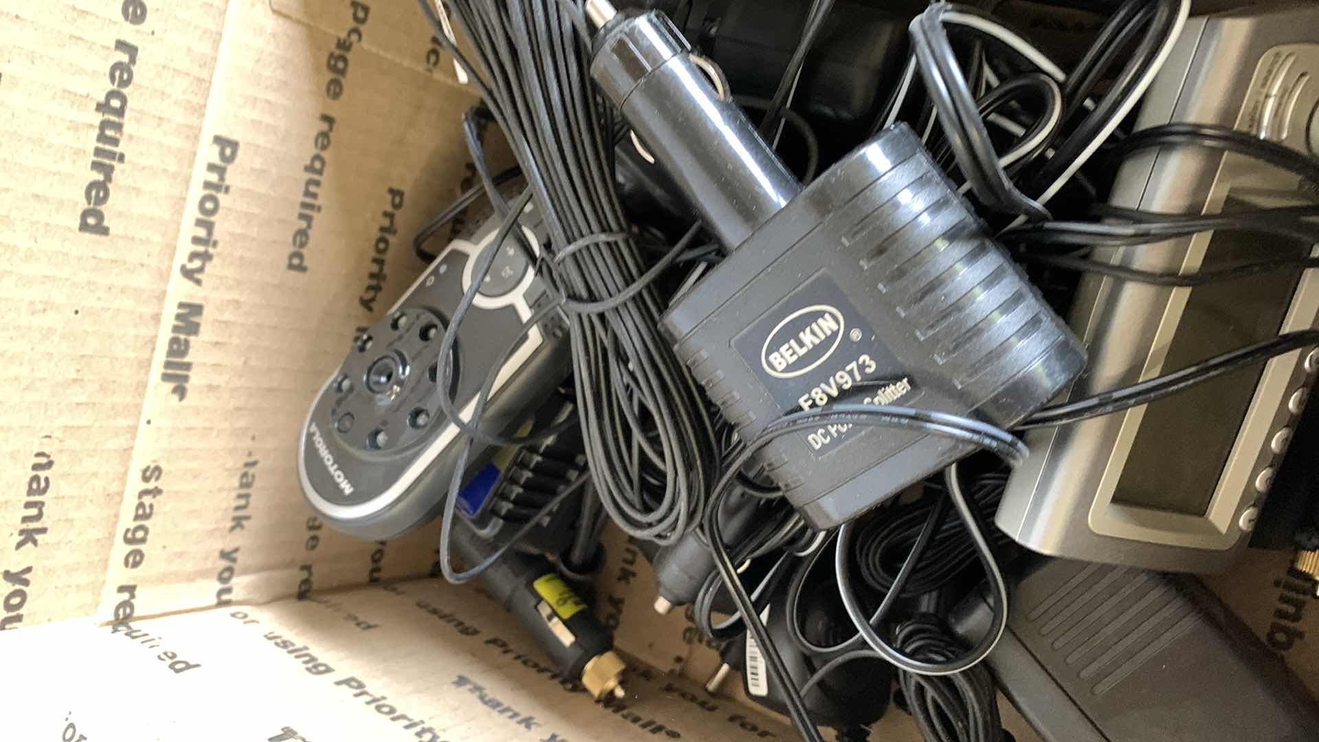 Photo 1 of ASSORTED ELECTRONICS