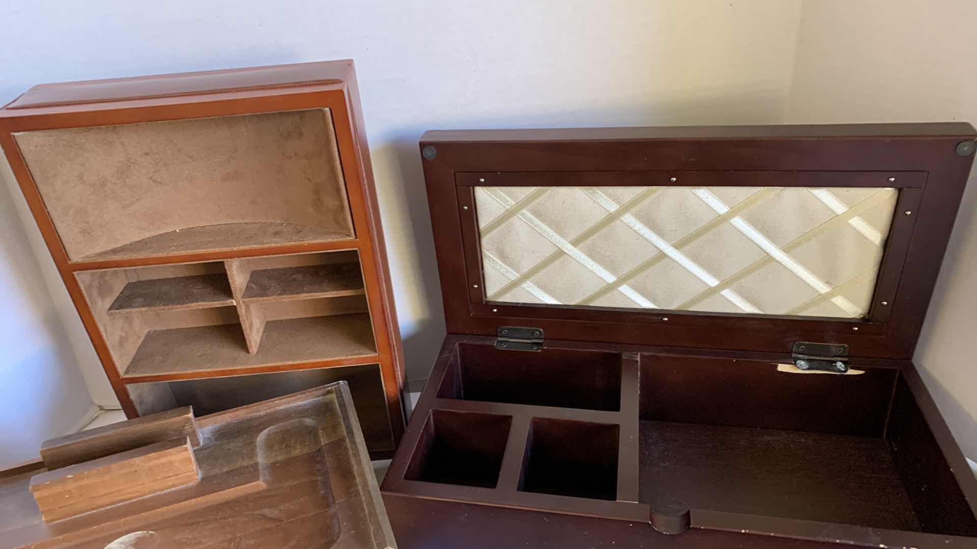 Photo 1 of 4 MENS JEWELRY CASES