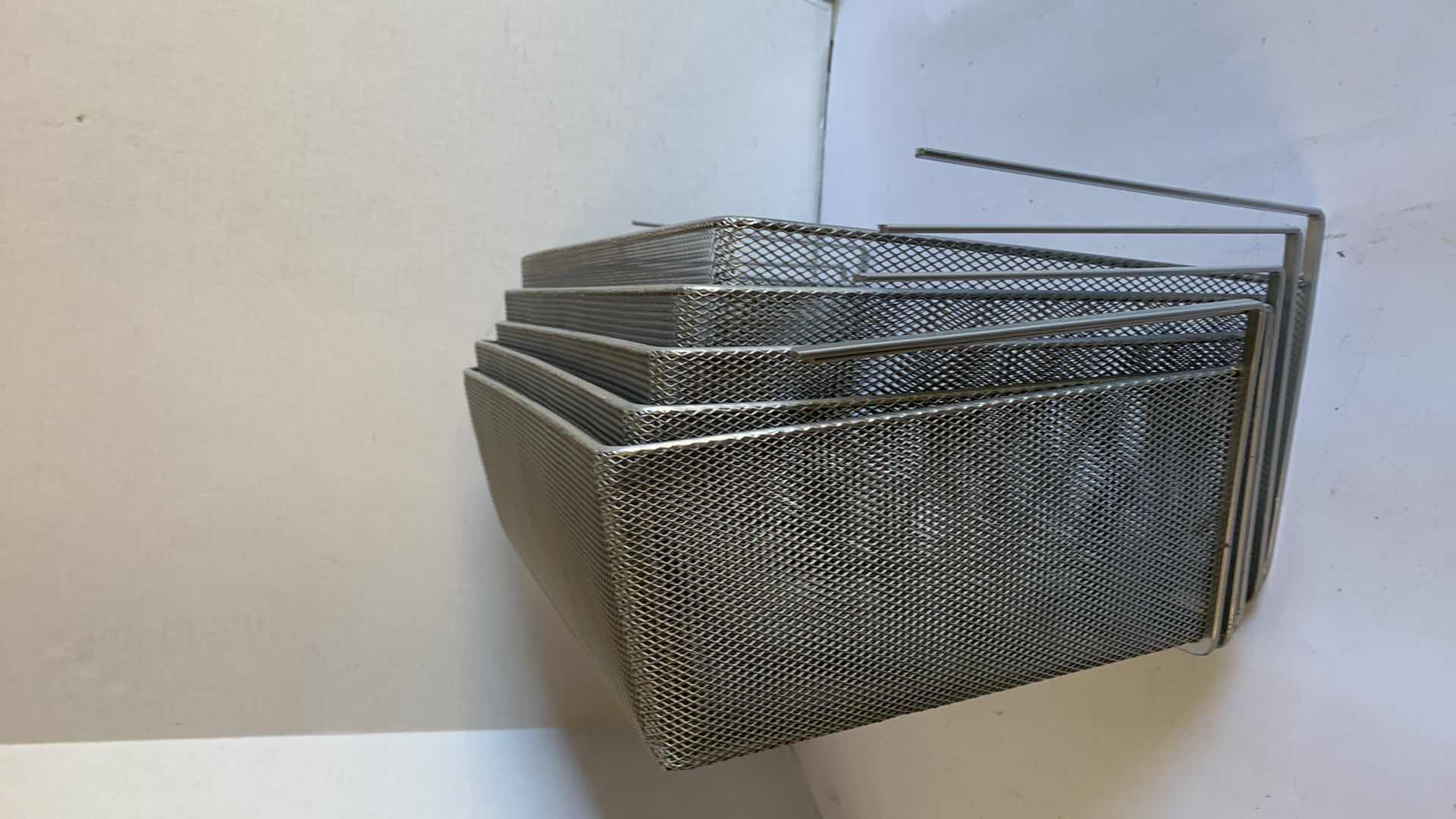 Photo 1 of 5 MESHWORKS UNDERSHELF BASKETS