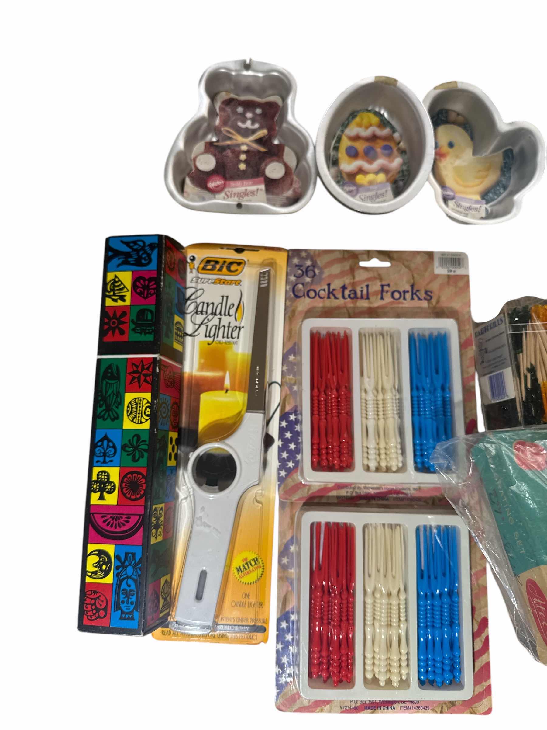 Photo 1 of 10 BAKING/PARTY ITEMS