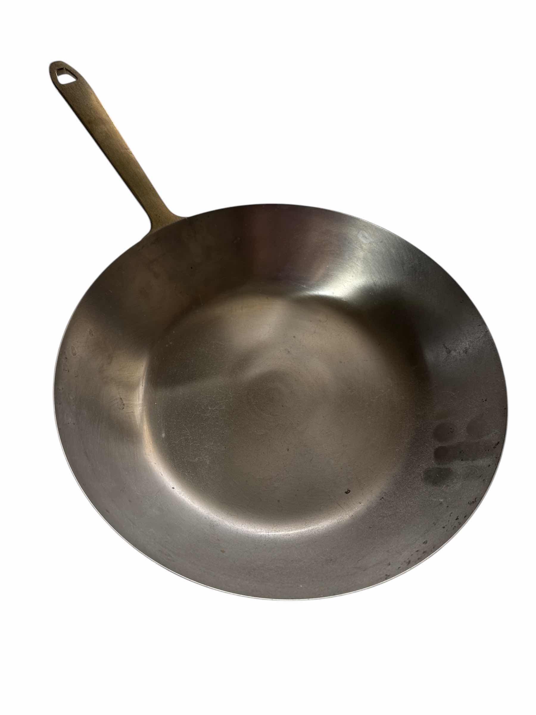 Photo 1 of VINTAGE PAUL REVERE 10” COPPER SKILLET-KITCHEN TOOL-COOKWARE-PAN
