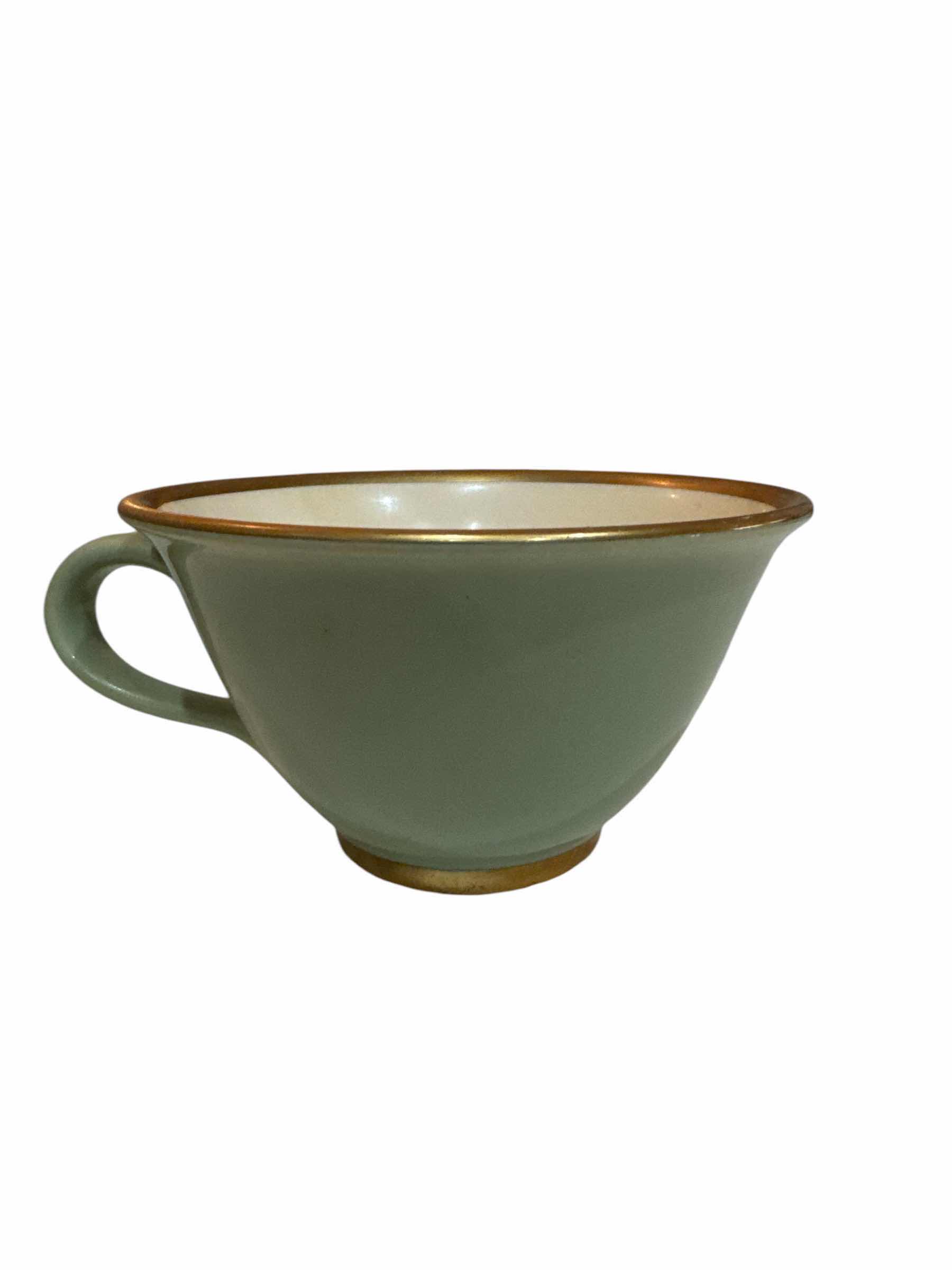 Photo 1 of 5 -TAYLOR & SMITH CLASSIC HERITAGE CELADON GREEN TEA CUP
6-FRESH FLOWERS BY EXCEL IRIS" FOOTED CUP