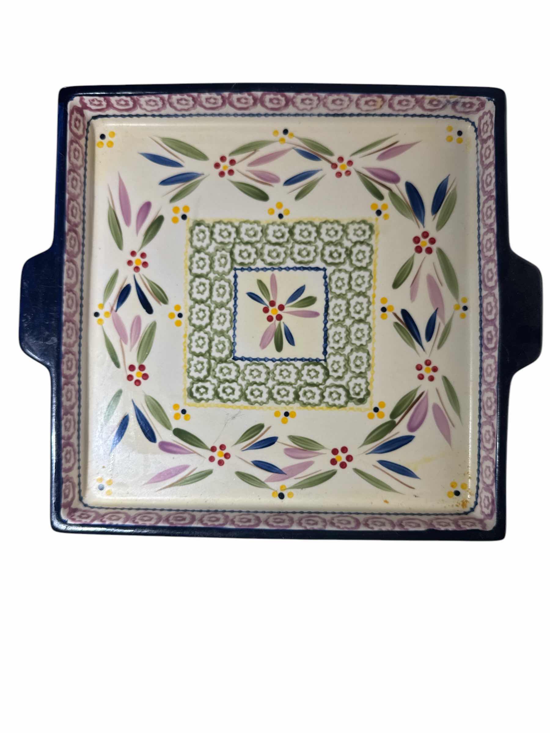 Photo 1 of TEMPTATIONS BY TARA OLD WORLD
1 QT OVENWARE
