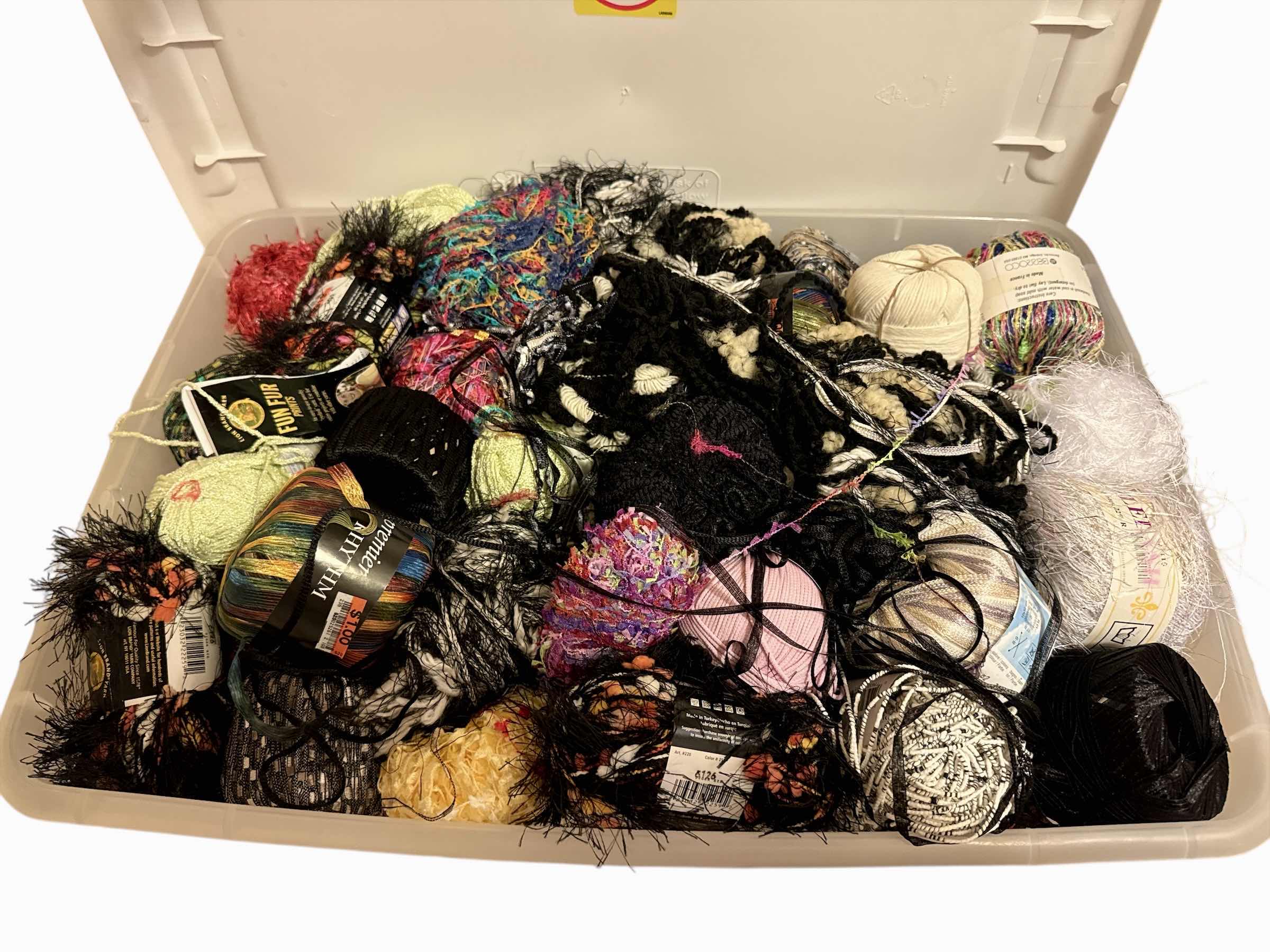 Photo 1 of TOTE OF SPECIALTY YARN/FIBER ART MATERIAL