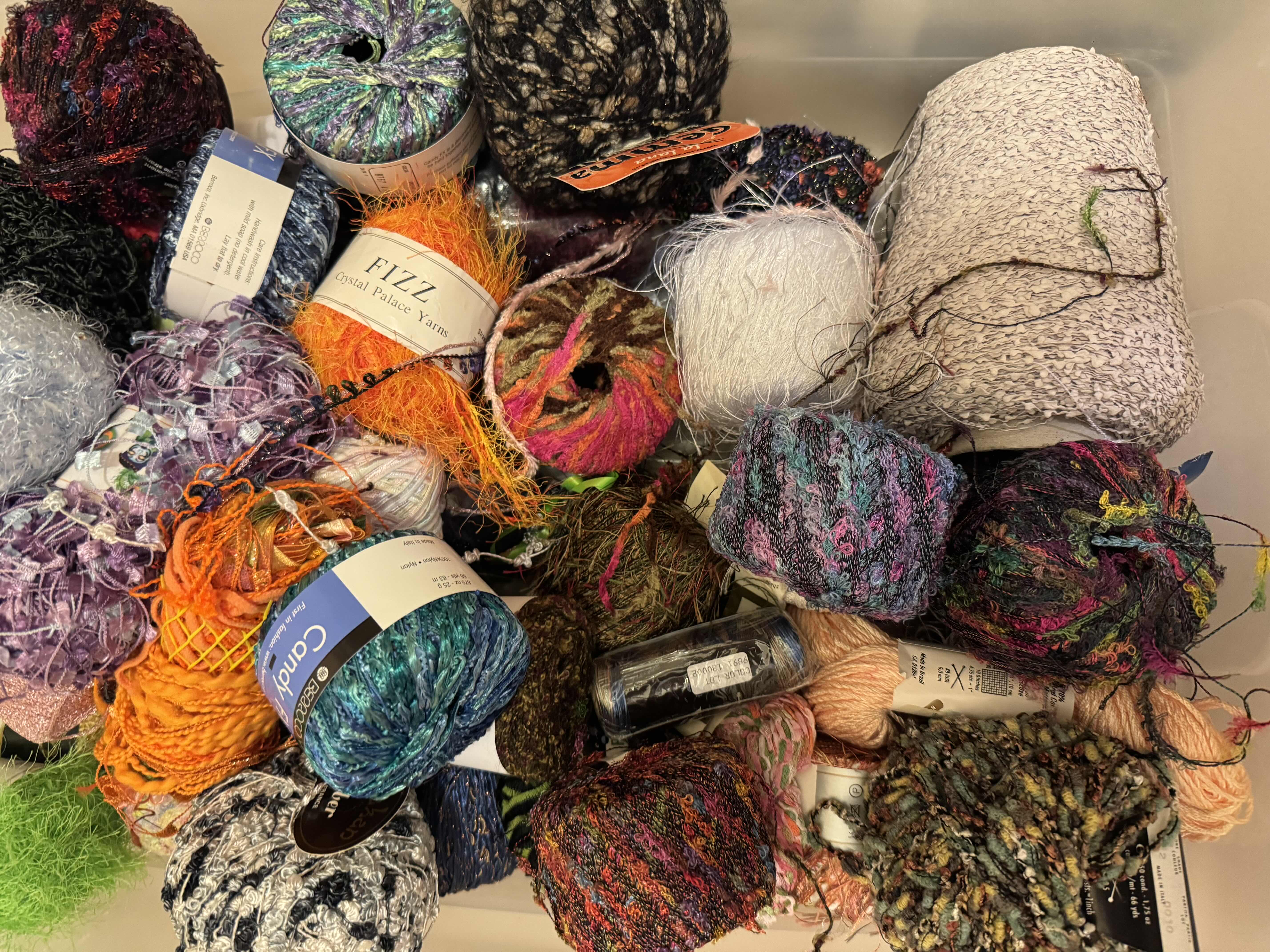 Photo 1 of TOTE OF SPECIALTY YARN/FIBER ART MATERIAL