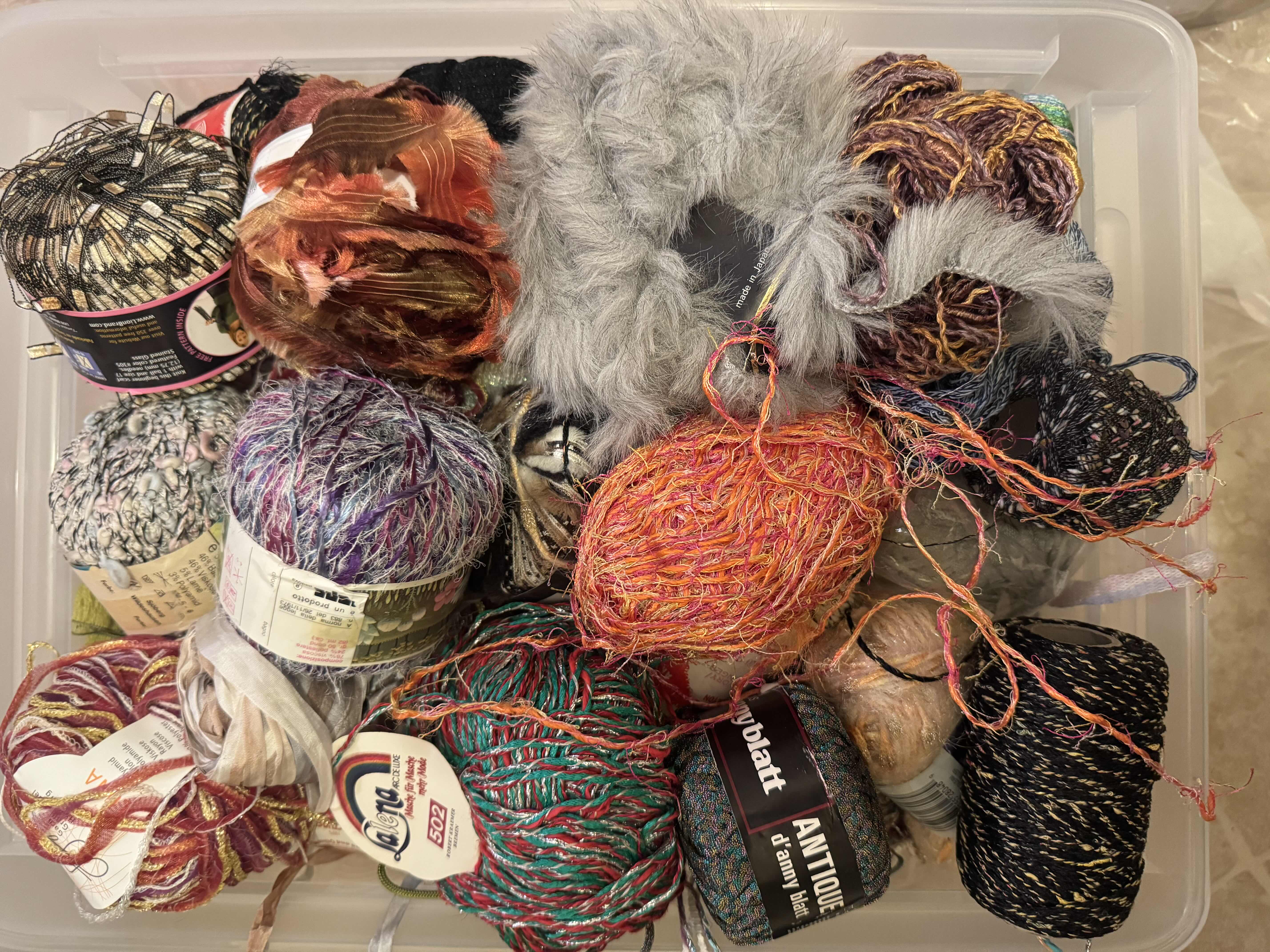 Photo 1 of TOTE OF YARN/SPECIALTY FIBER ART MATERIAL