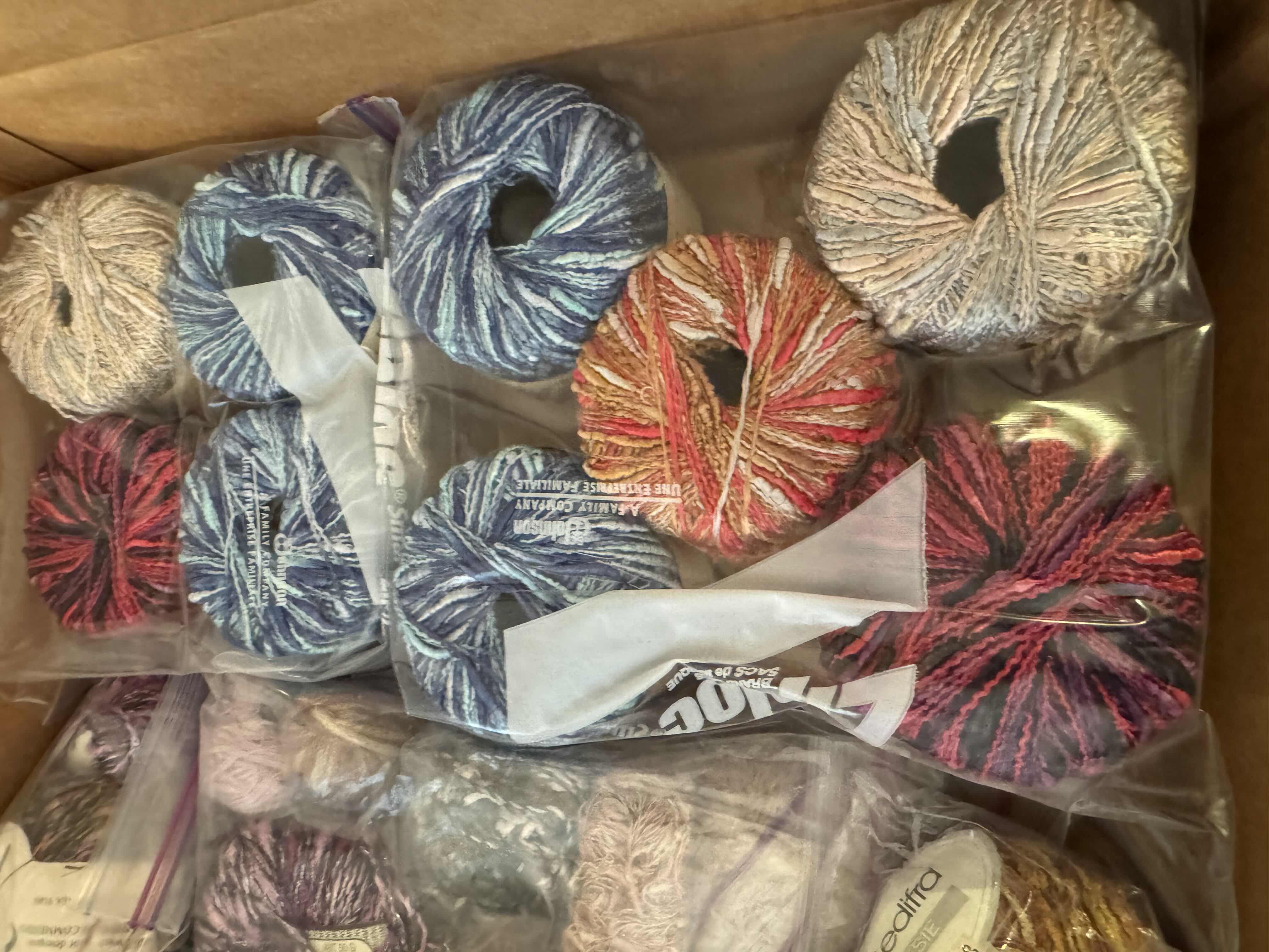 Photo 1 of TOTE OF SPECIALTY YARN/FIBER ART MATERIAL