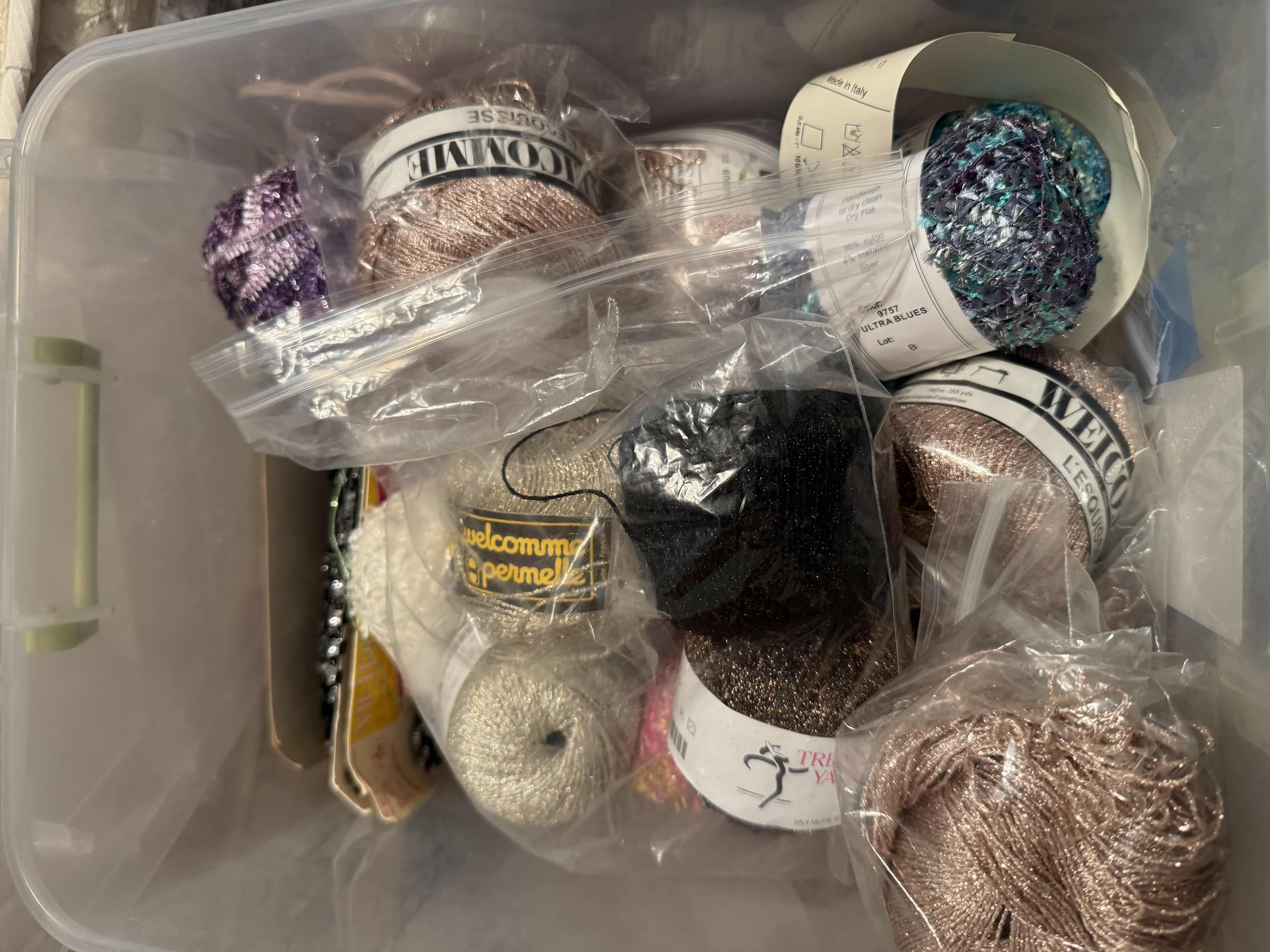 Photo 1 of TOTE OF SPECIALTY YARN/FIBER ART MATERIAL
