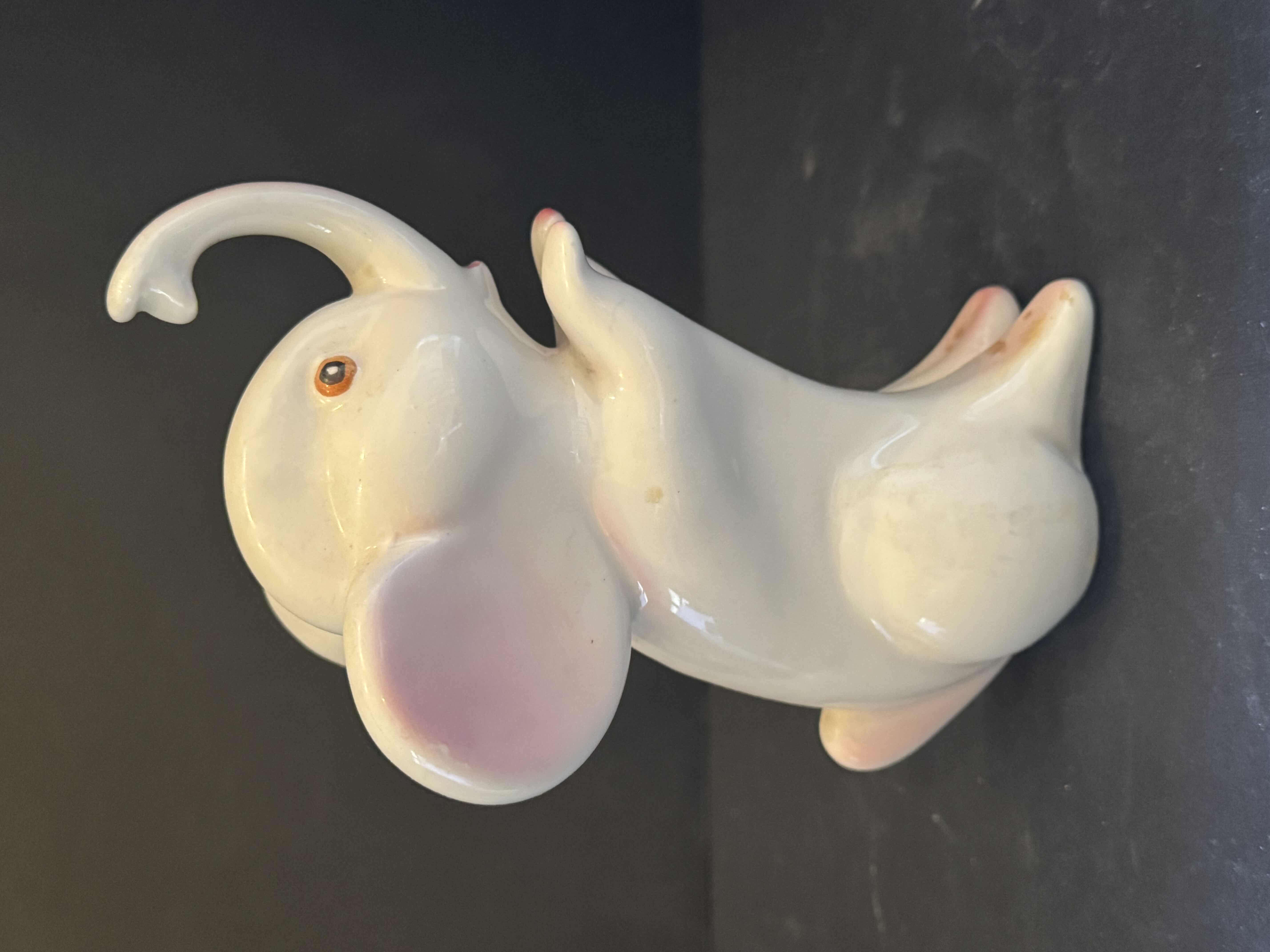 Photo 1 of VINTAGE ELEPHANT COLLECTION RESIN ELEPHANT, ELEPHANT MUSIC BOX, CERAMIC ELEPHANT

RESIN ELEPHANT 
3” X H4”
ELEPHANT MUSIC BOX
4” X H5.5”
CERAMIC ELEPHANT
4.5” X H7”