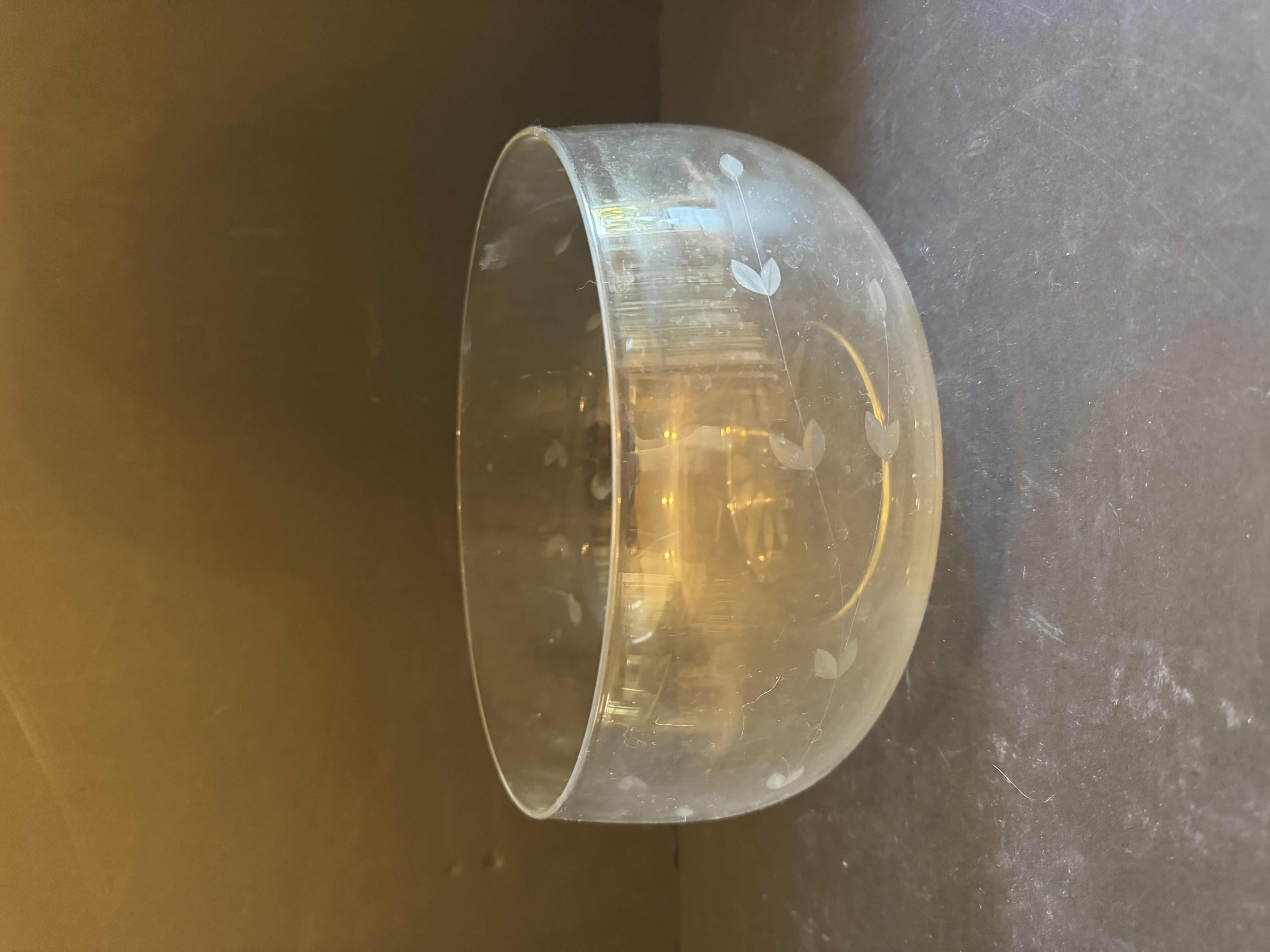 Photo 1 of ASSORTED VINTAGE GLASS, 5 BOWLS, SALT AND PEPPER SHAKER, AND BUTTER TRAY, 8 ITEMS

BOWLS
D10” X H5.5”
D9” X H5.5”
D9.5” X H5”
2* D5” X H2.5”