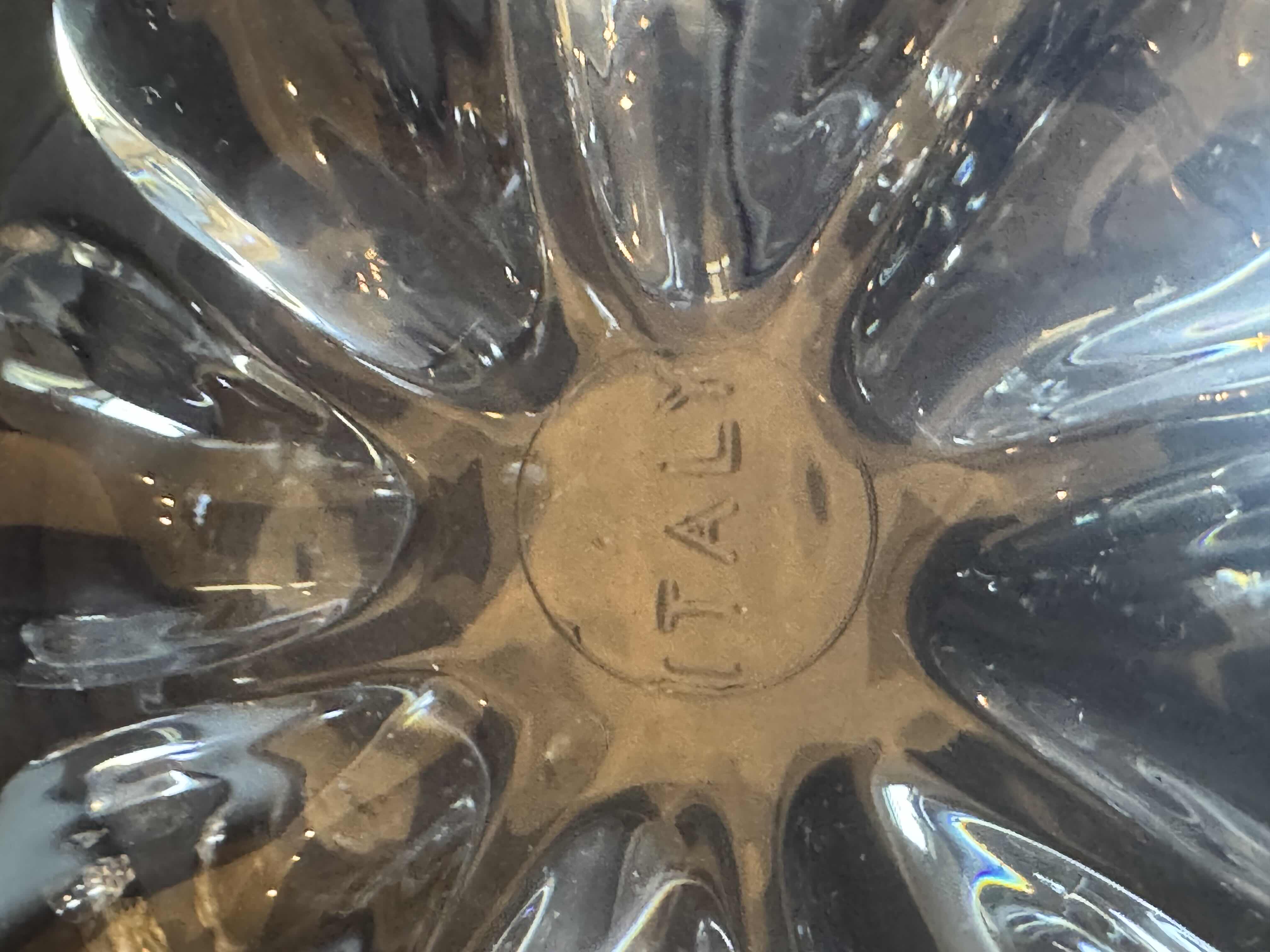 Photo 1 of VINTAGE GLASS DESSERT BOWLS, CLEAR, 5 ITEMS

D4” X H2.5”