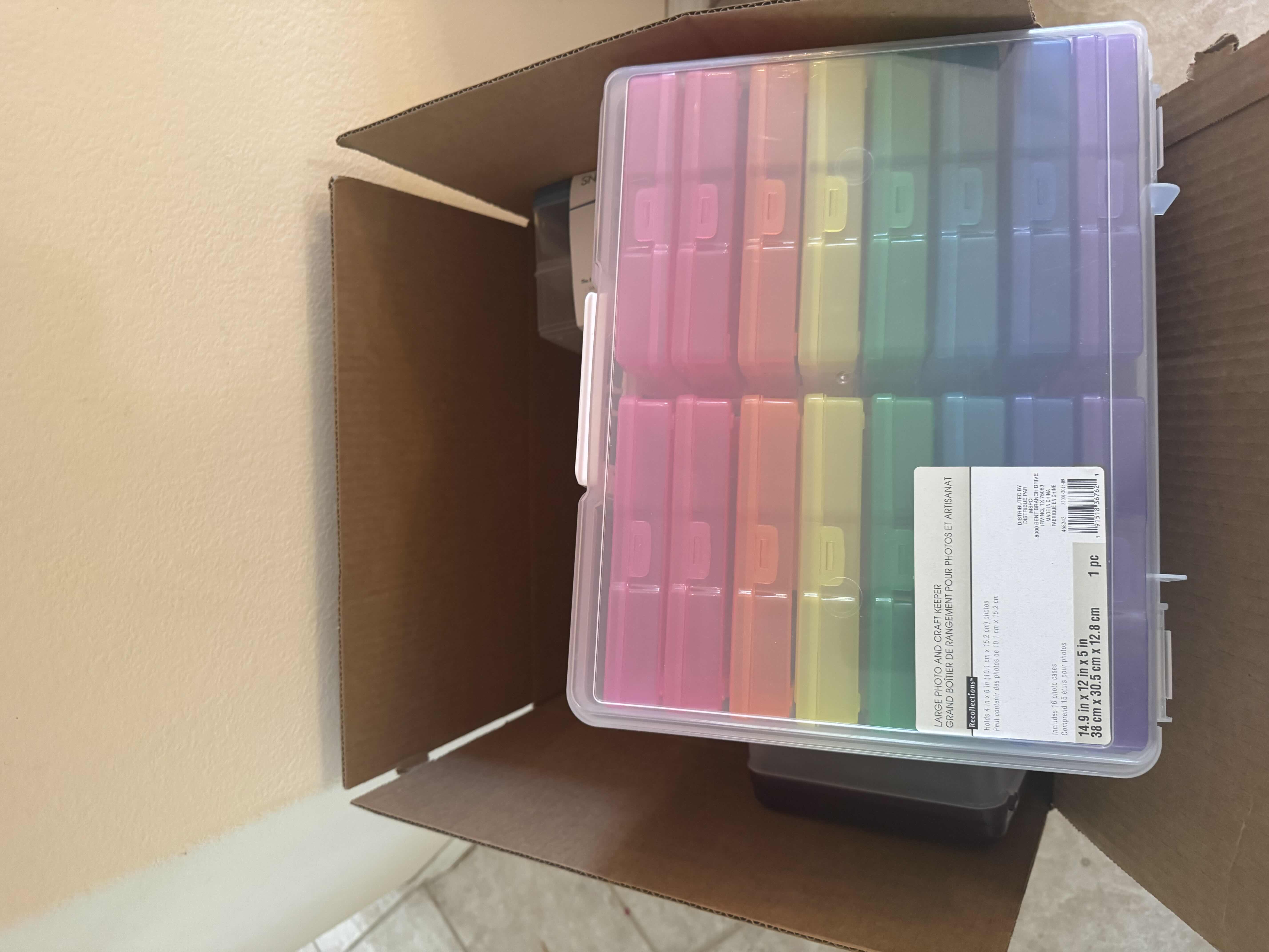 Photo 1 of BOX OF SMALL PLASTIC CONTAINERS AND STORAGE, ASSORTED