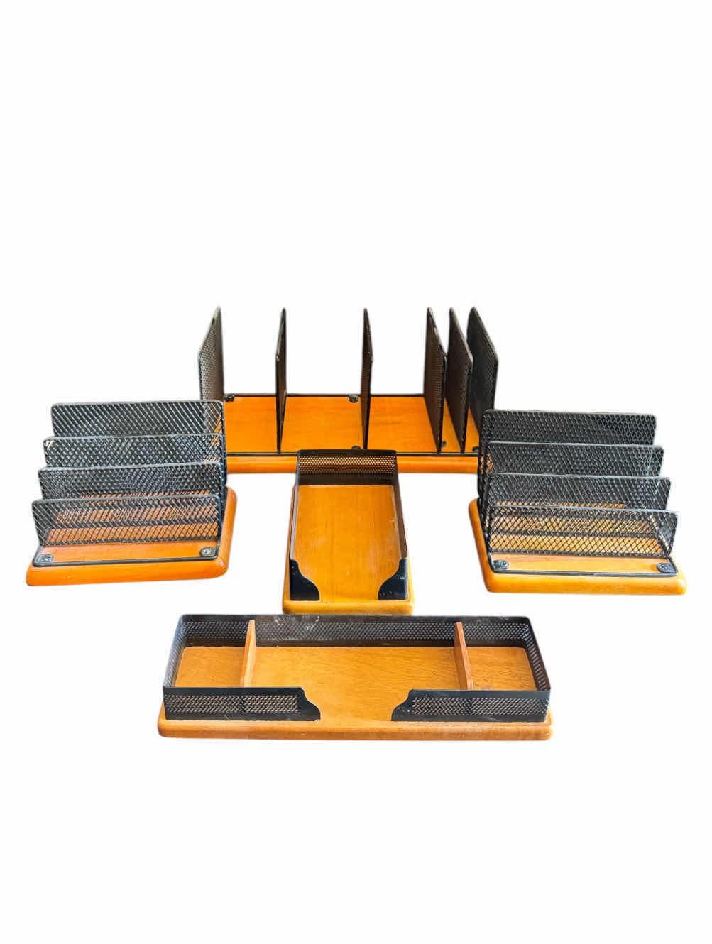Photo 1 of DESKTOP METAL MESH AND WOOD ORGANIZERS, 5 ITEMS
LARGE ORGANIZER
14” X 7” X H6”