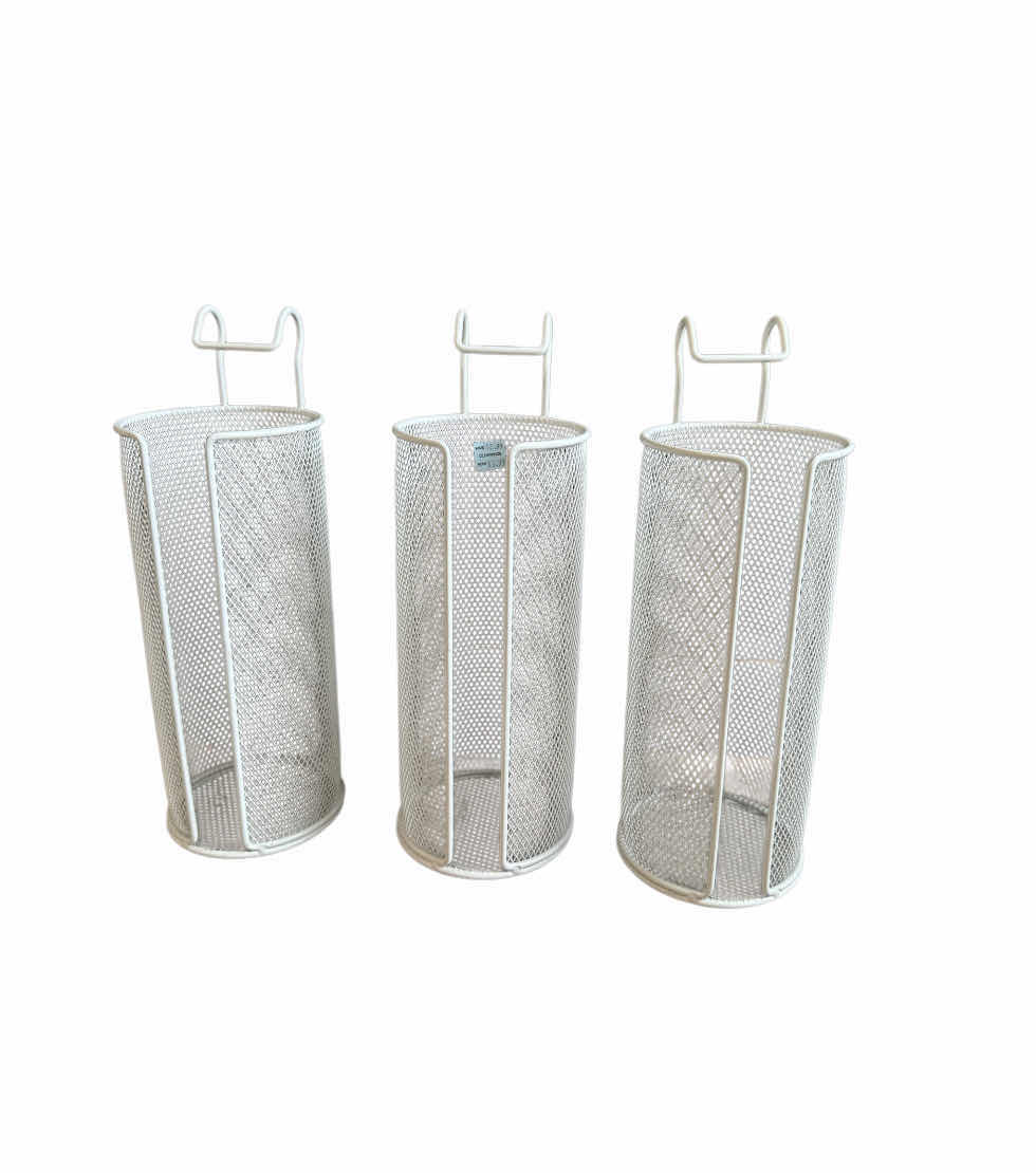 Photo 1 of 6- METAL ORGANIZERS, UTENSIL CADDY, HOLDERS, BLACK, WHITE
D4” X H9.5”
D6.5” X H3.5”
