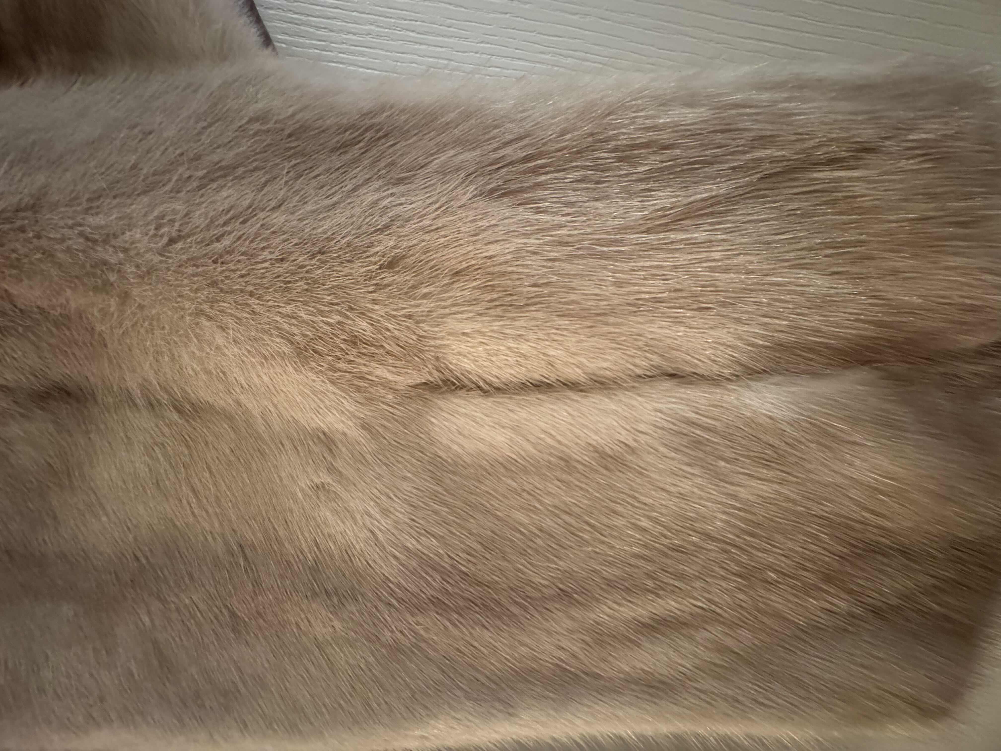 Photo 1 of VINTAGE HACHAR’S LAREDO, TEXAS, FUR COVER WRAP CAPE, WOMEN’S CLOTHING, CREAM/BROWN