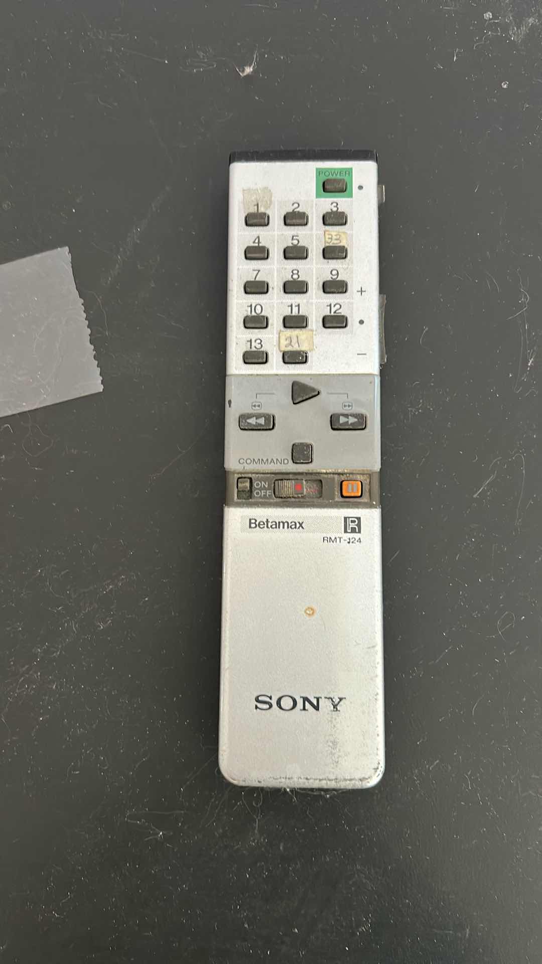 Photo 1 of SONY VIDEO CASSETTE RECORDER W REMOTE