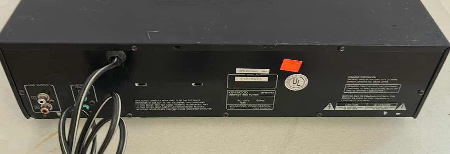Photo 1 of KENWOOD MUTIPLE COMPACT DISC PLAYER
