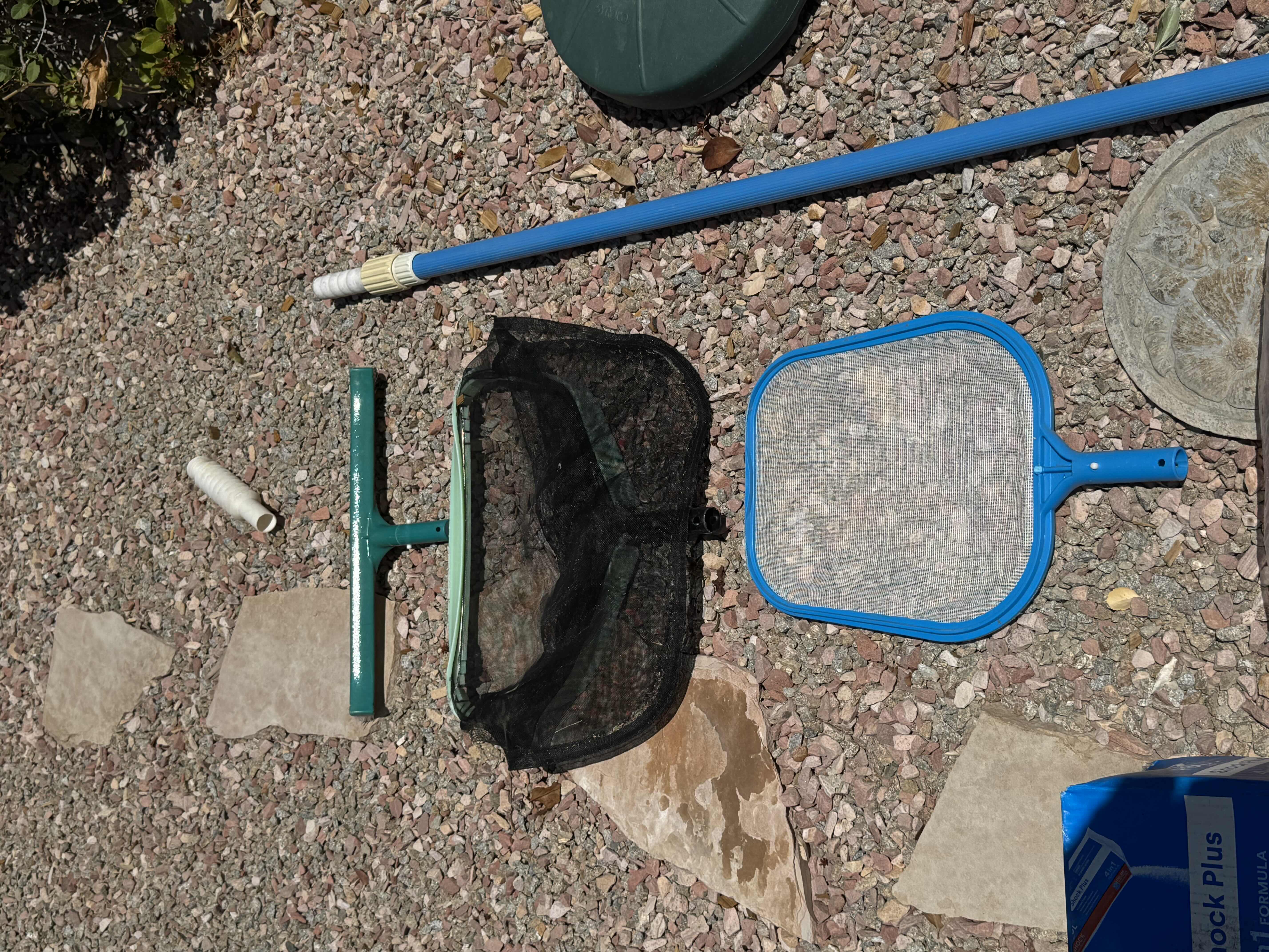 Photo 1 of OUTDOOR POOL SUPPLIES, ASSORTED POOL AND CLEANING SUPPLIES, 10 ITEMS CLEANING POOL POLE H101”