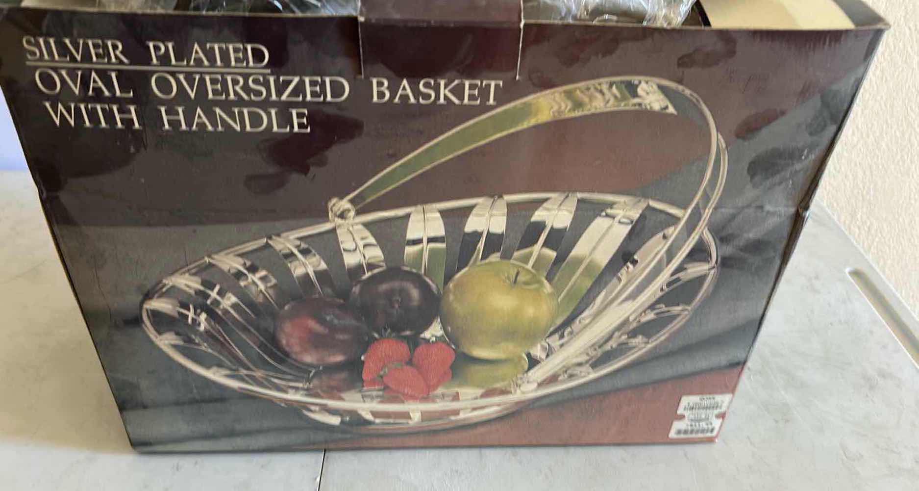 Photo 1 of TEAKWOOD SALAD BOWL W 5 BOWLS SILVER PLATED OVAL BASKET NEEDS POLISHING