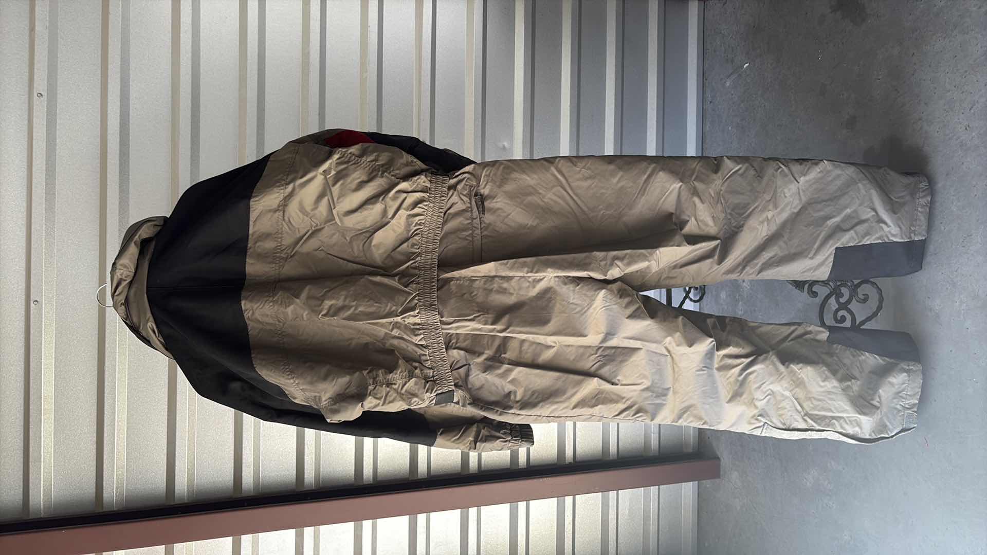 Photo 1 of MENS COLUMBIA SNOWSUIT XL