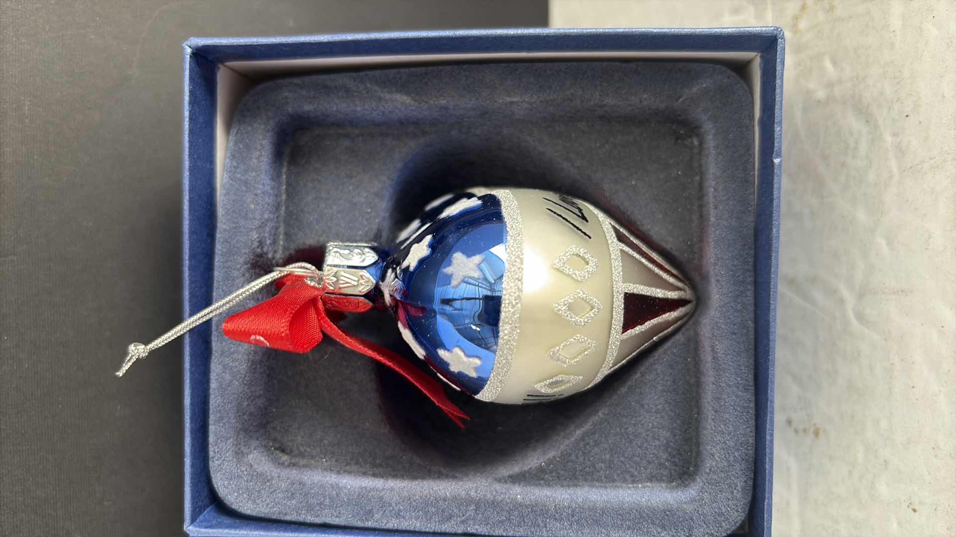 Photo 1 of WATERFORD “ I LOVE THE USA “ ORNAMENT 3”