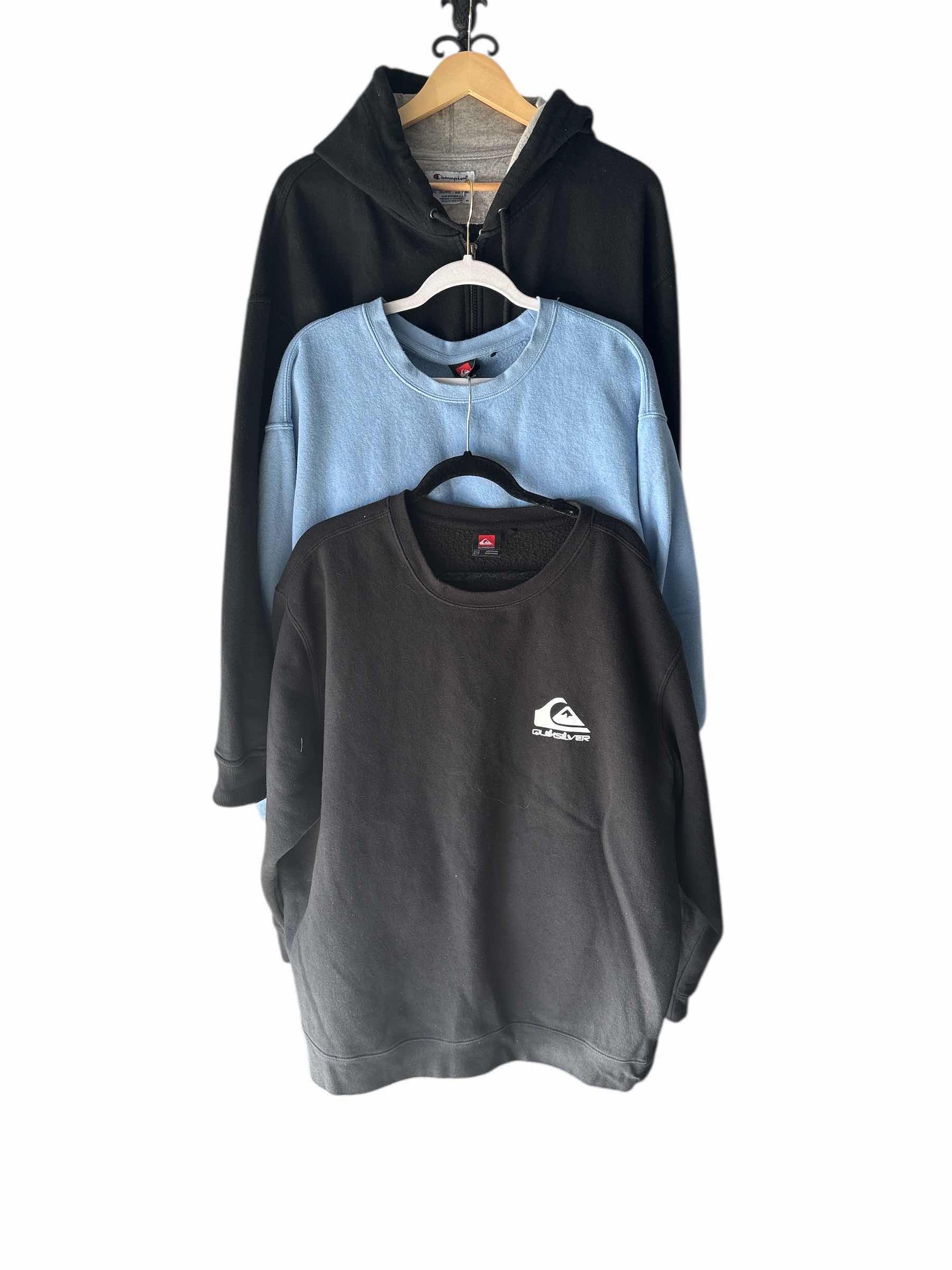 Photo 1 of MENS 2XL SWEATSHIRTS