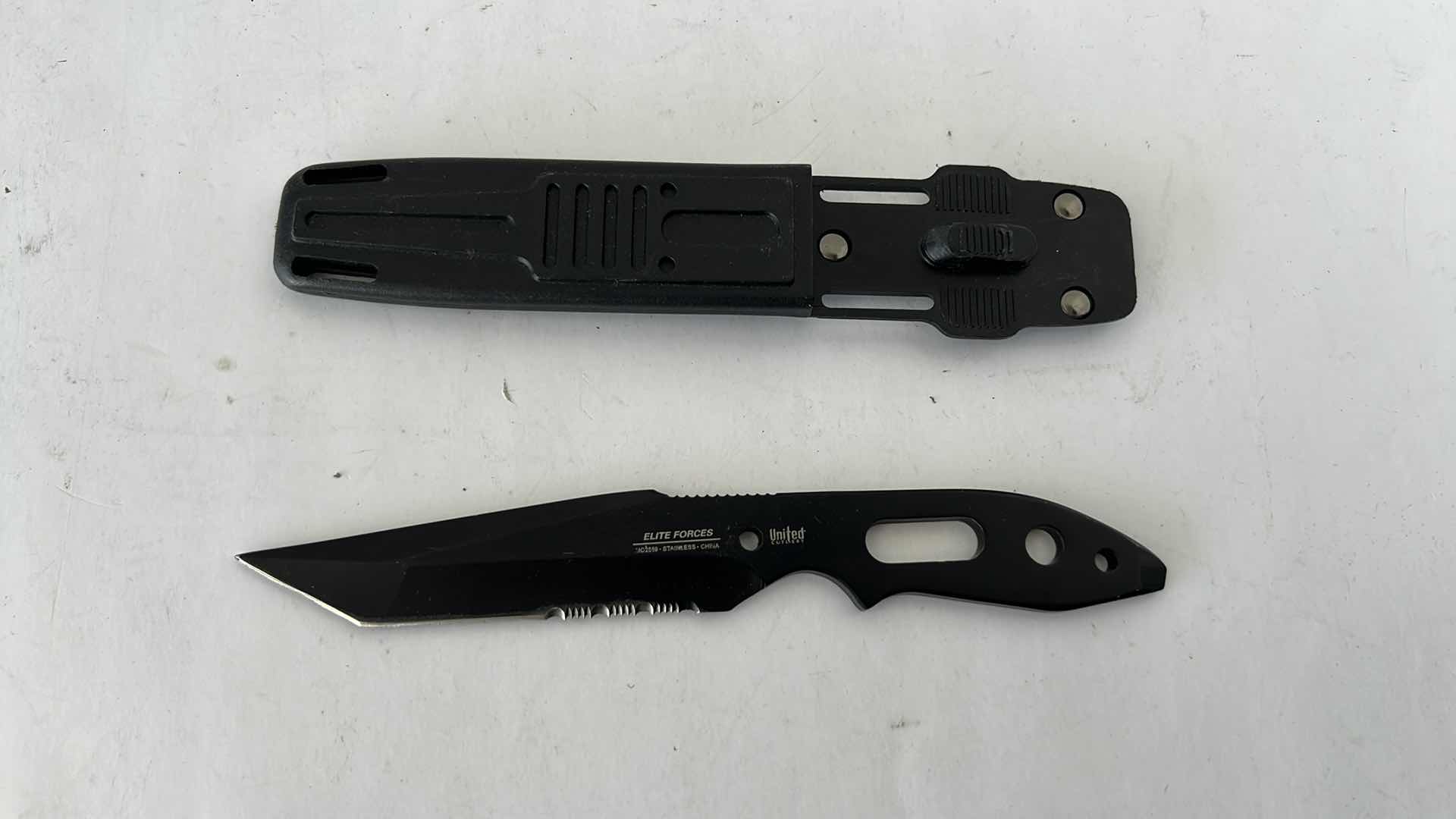Photo 1 of UNITED CUTLERY TANTO SURVIVAL COLLECTABLE MODERN FACTORY FIXED BLADE KNIFE 8 1/2” UC2599 $25