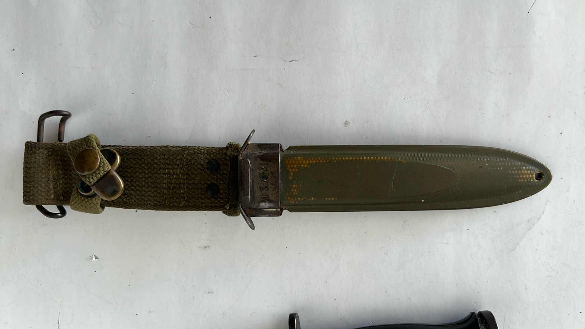 Photo 1 of M7 VIETNAM ERA KNIFE 6.75"