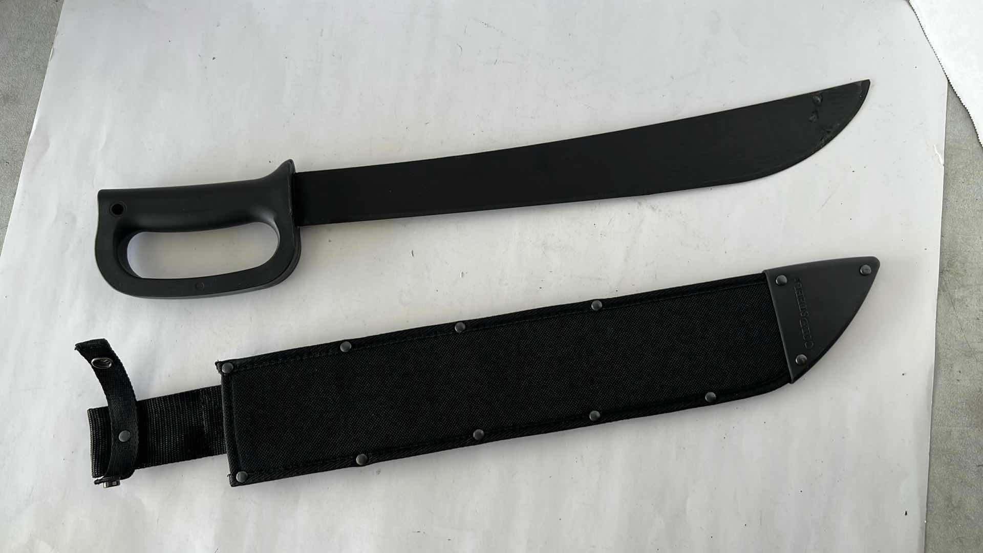 Photo 1 of COLD STEEL LATIN D GUARD MACHETE 18” BLADE LENGTH $50