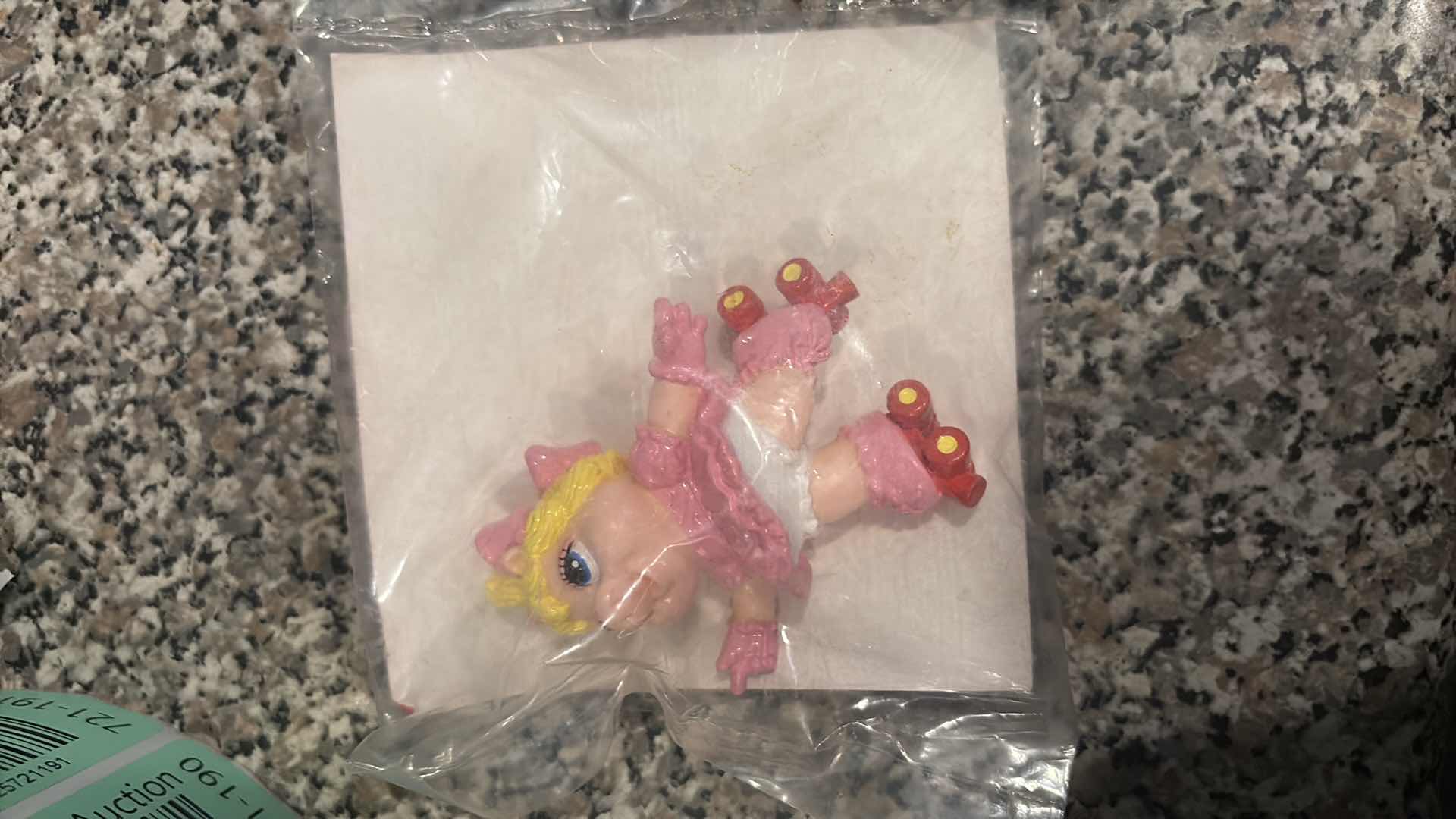 Photo 1 of MCDONALDS HAPPY NEAL TOYS MUPPET BABIES KERMIT , MISS PIGGY AND MARIOKART TOAD 4”