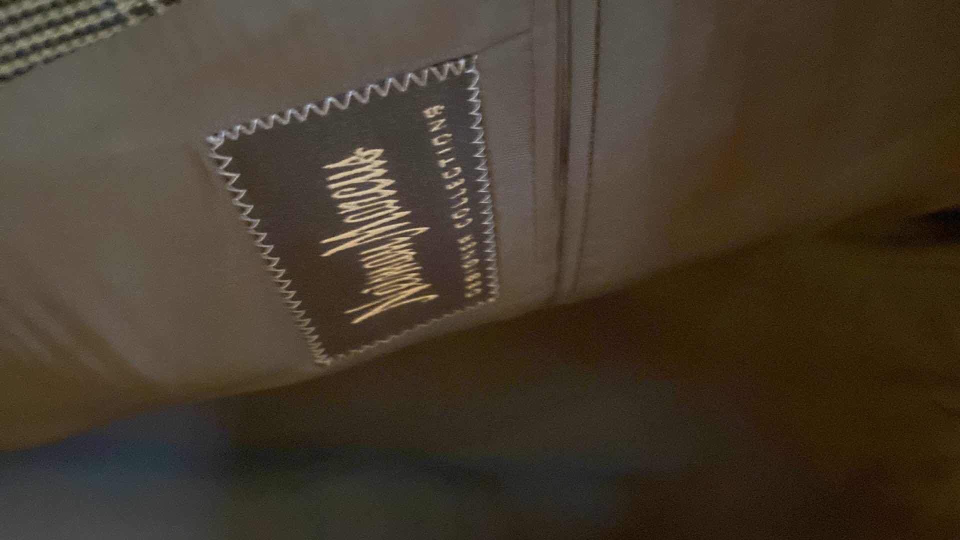 Photo 1 of NEW GEORGIO ARMANI WOOL JACKET MADE IN ITALY MENS SIZE 44R ORIGINALLY $895