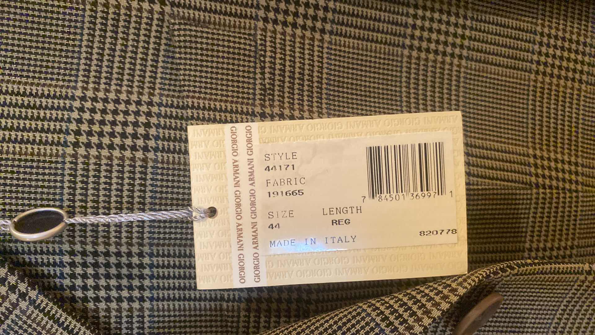 Photo 1 of NEW GEORGIO ARMANI WOOL JACKET MADE IN ITALY MENS SIZE 44R ORIGINALLY $895